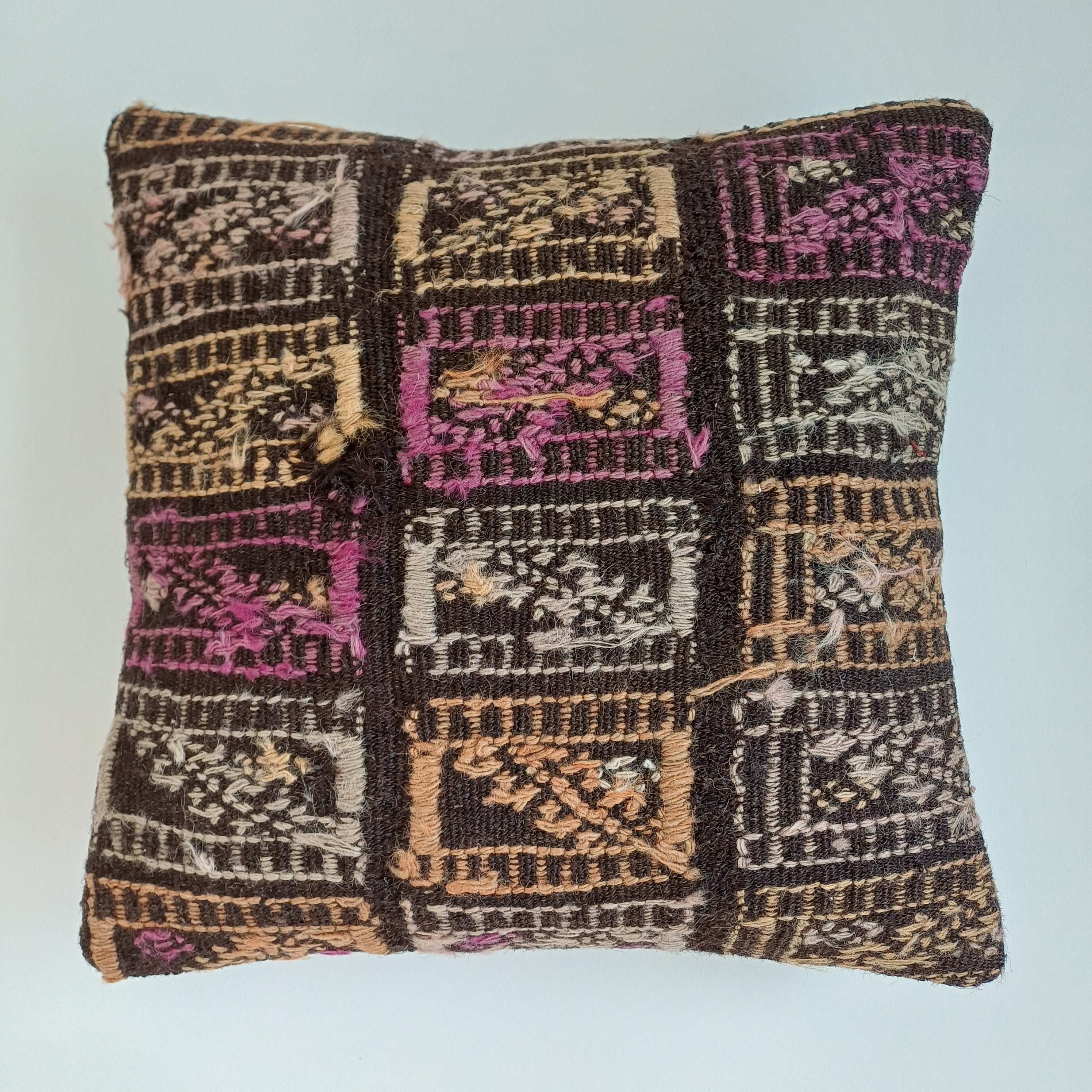Vintage Cushion Cover 16''x16'' / 40x40 CM