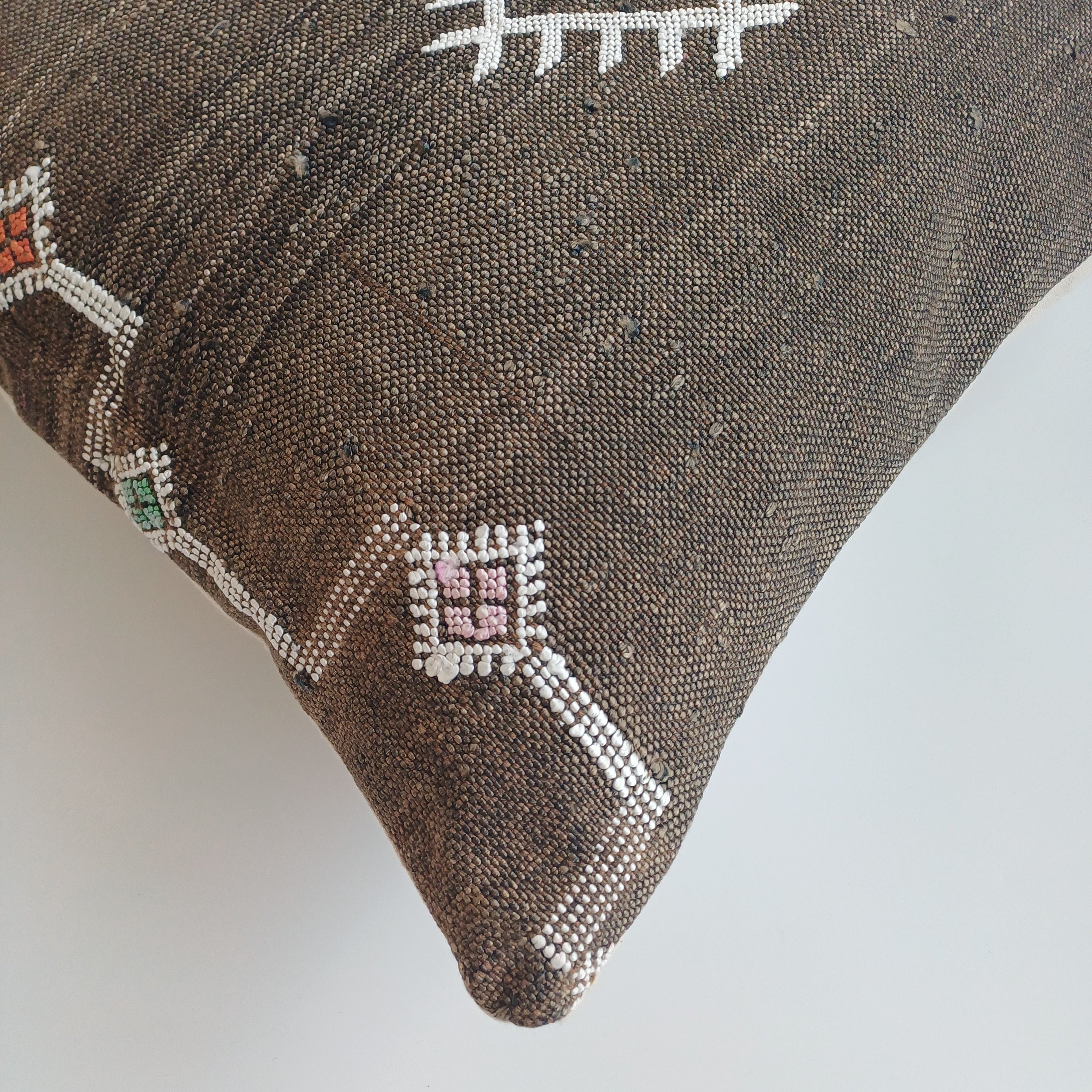 Moroccan Handmade Cactus Silk Cushion Cover 20''x20'' / 50x50 CM