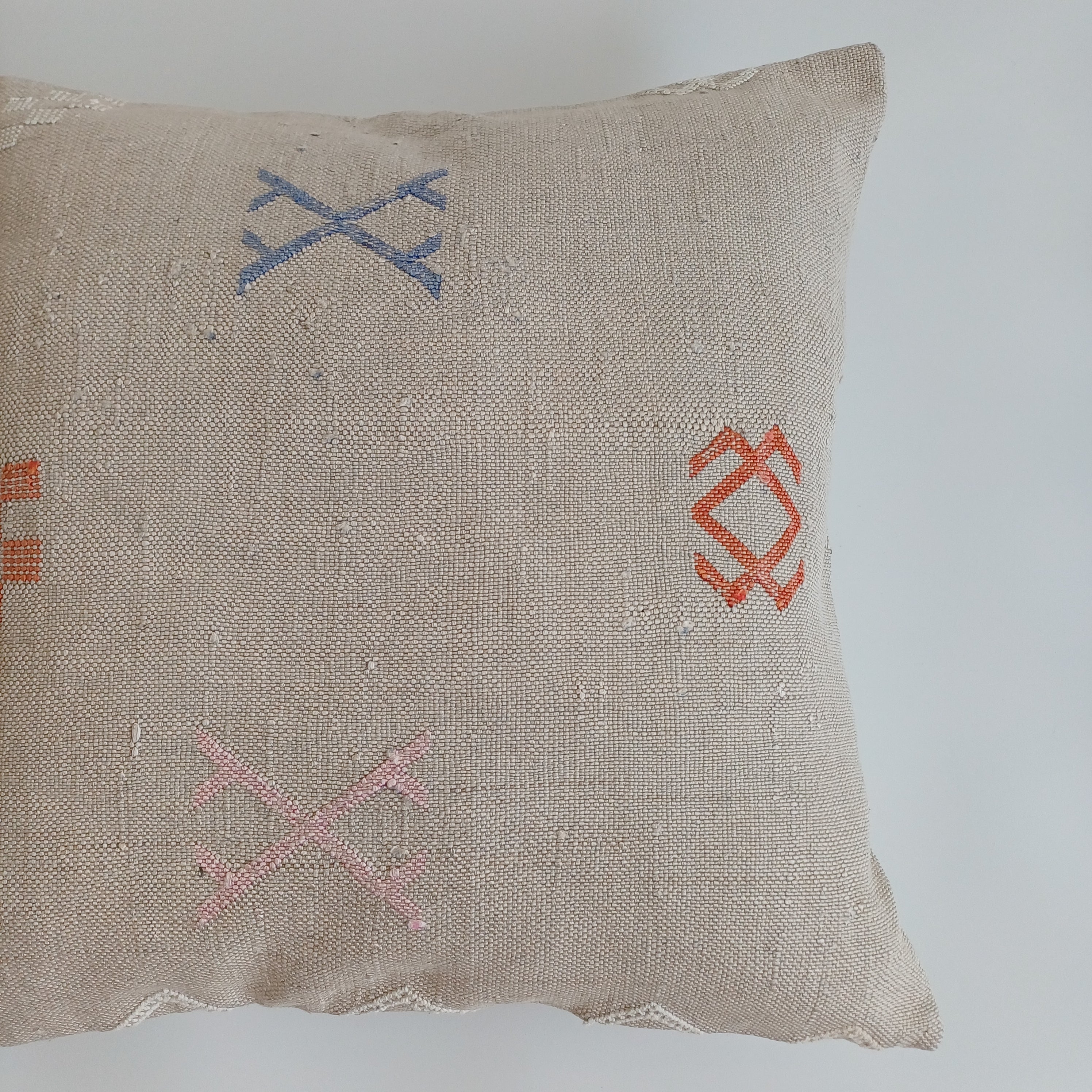 Moroccan Handmade Oatmeal Cactus Silk Cushion Cover 20''x20'' / 50x50 CM