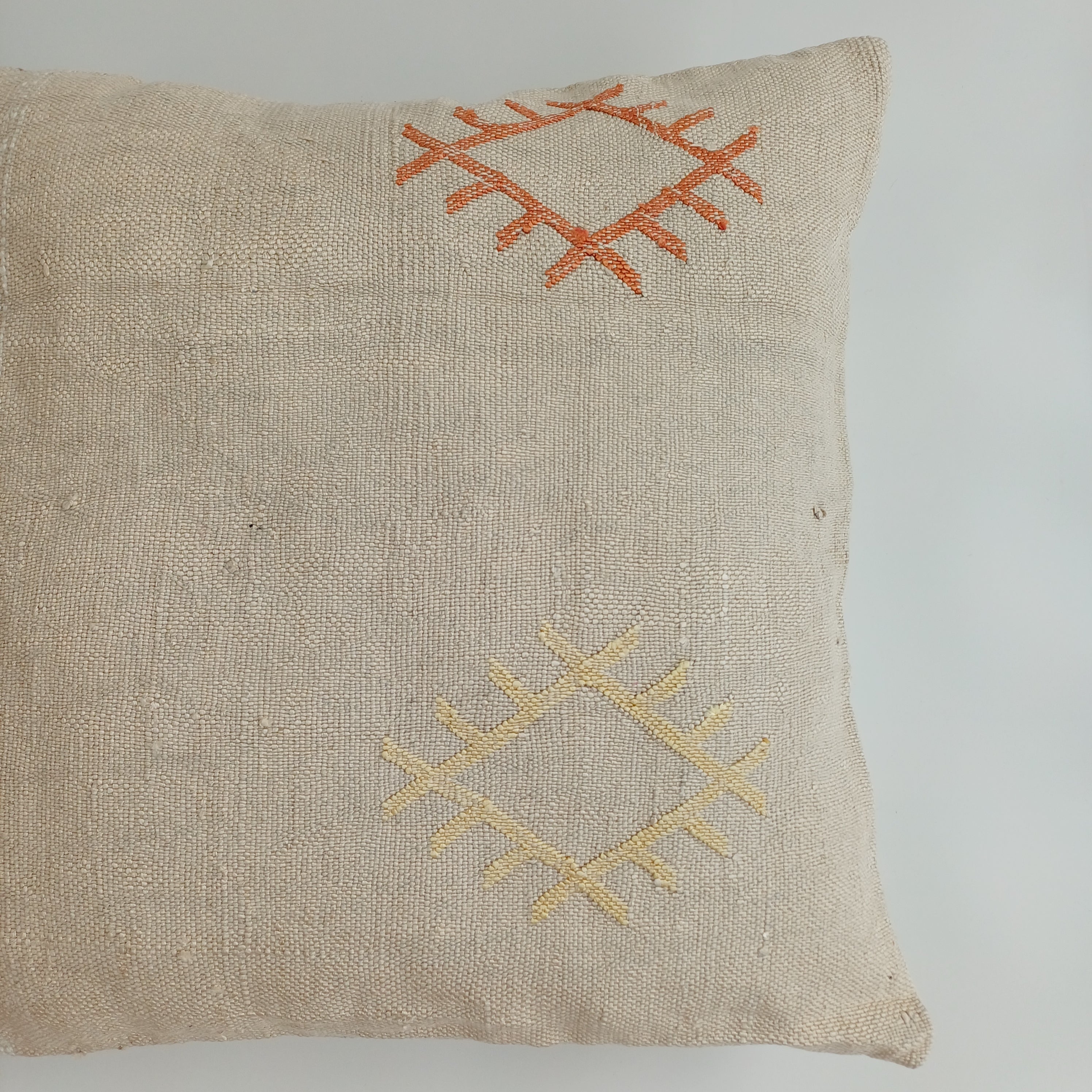 Moroccan Handmade Oatmeal Cactus Silk Cushion Cover 20''x20'' / 50x50 CM