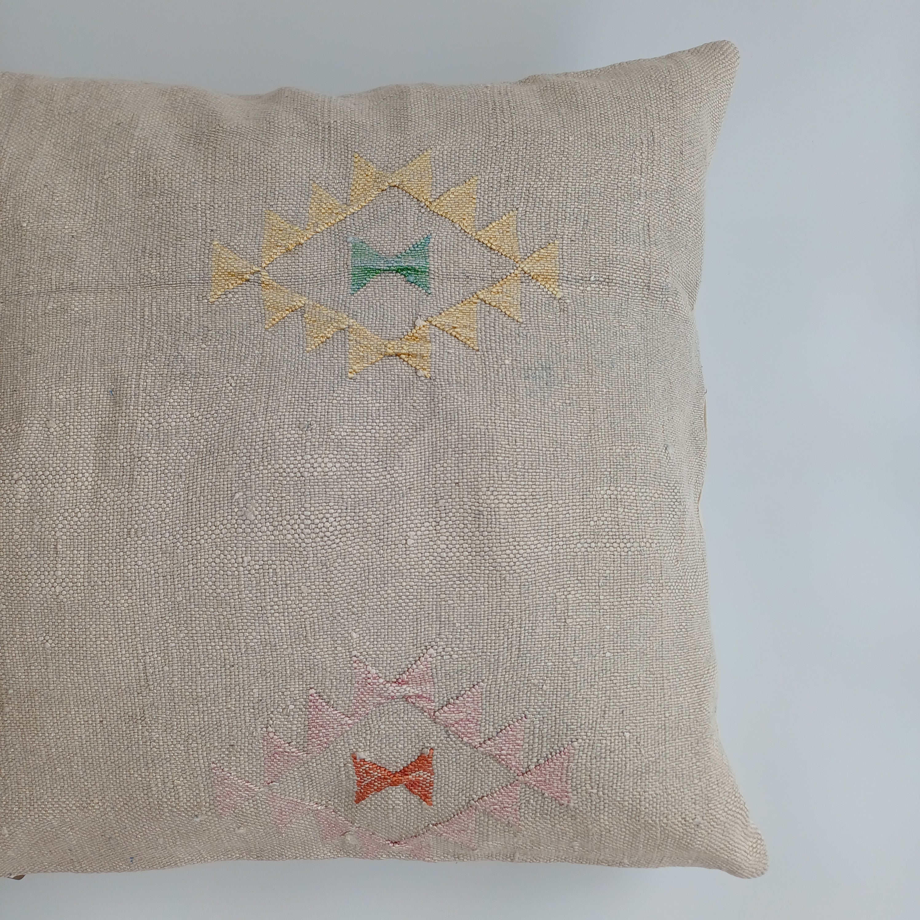 Moroccan Handmade Oatmeal Cactus Silk Cushion Cover 20''x20'' / 50x50 CM