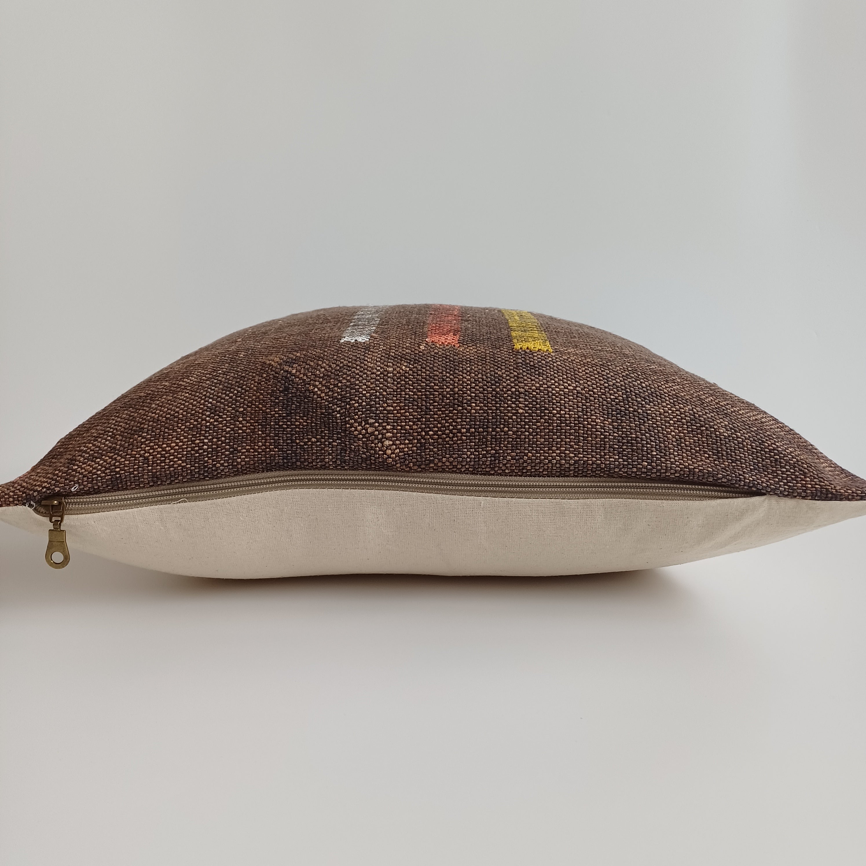 Moroccan Handmade Brown Cactus Silk Cushion Cover 20''x20'' / 47x46 CM