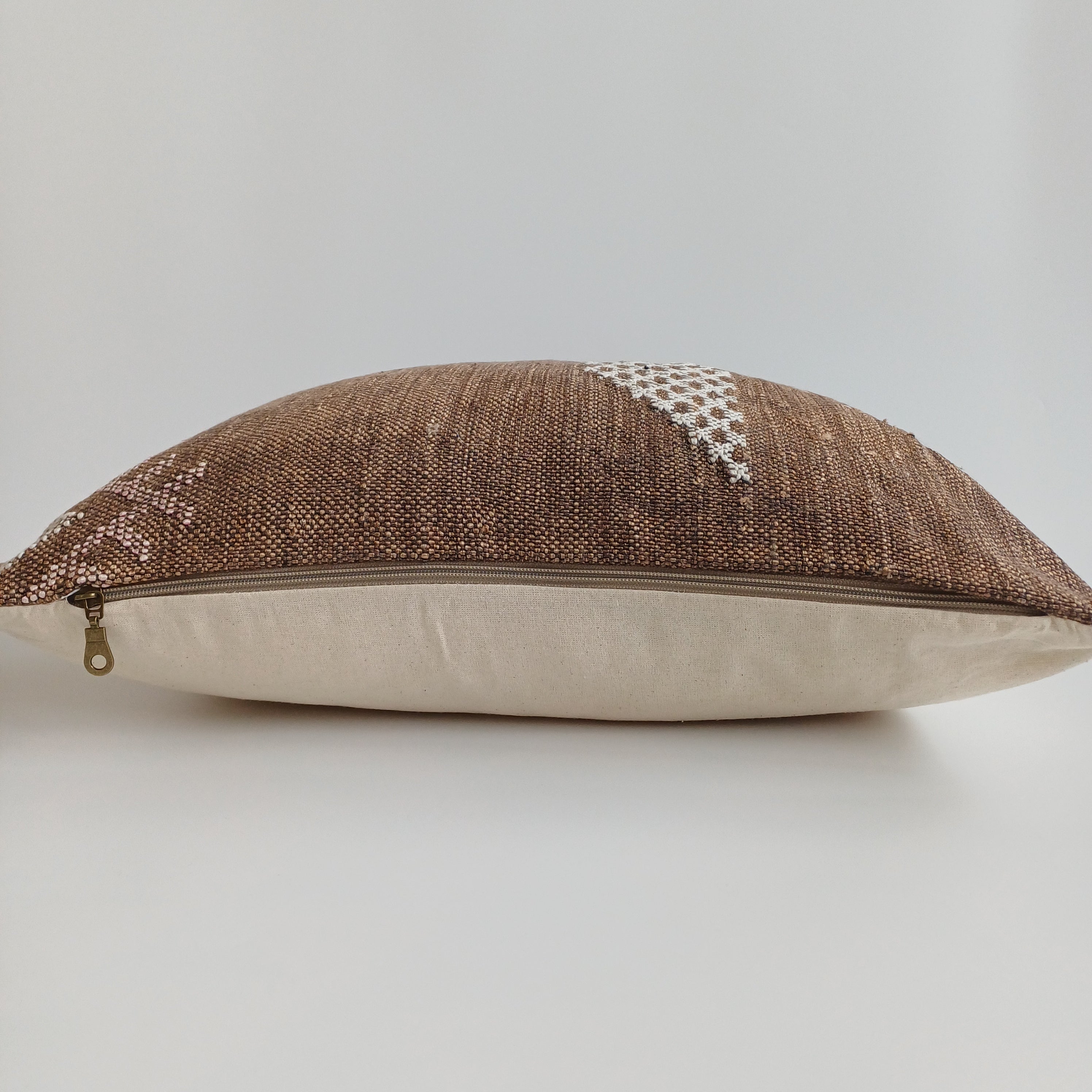 Moroccan Handmade Brown Cactus Silk Cushion Cover 20''x20'' / 50x47 CM