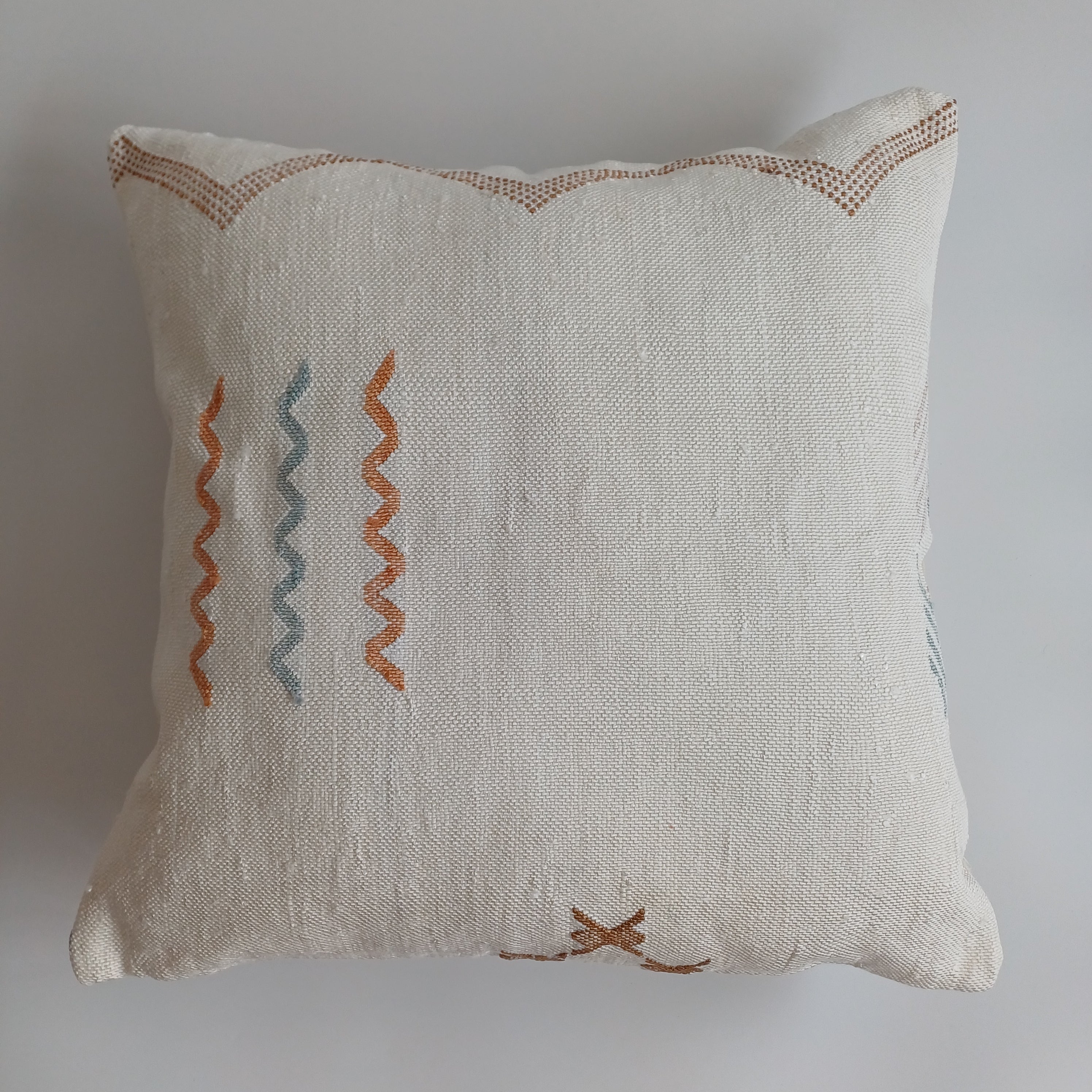 Moroccan Handmade Oatmeal Cactus Silk Cushion Cover 20''x20'' / 50x50 CM