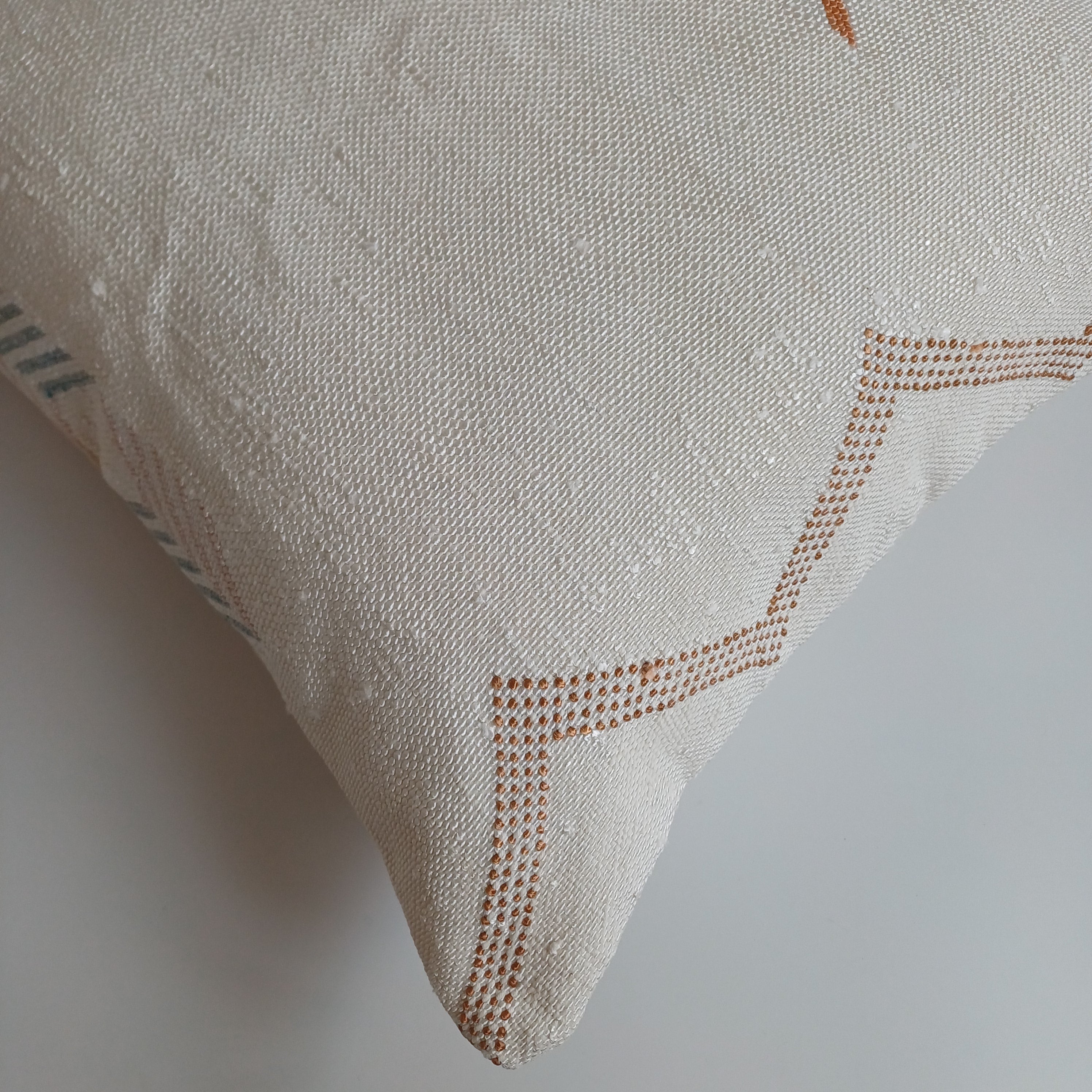 Moroccan Handmade Oatmeal Cactus Silk Cushion Cover 20''x20'' / 50x50 CM