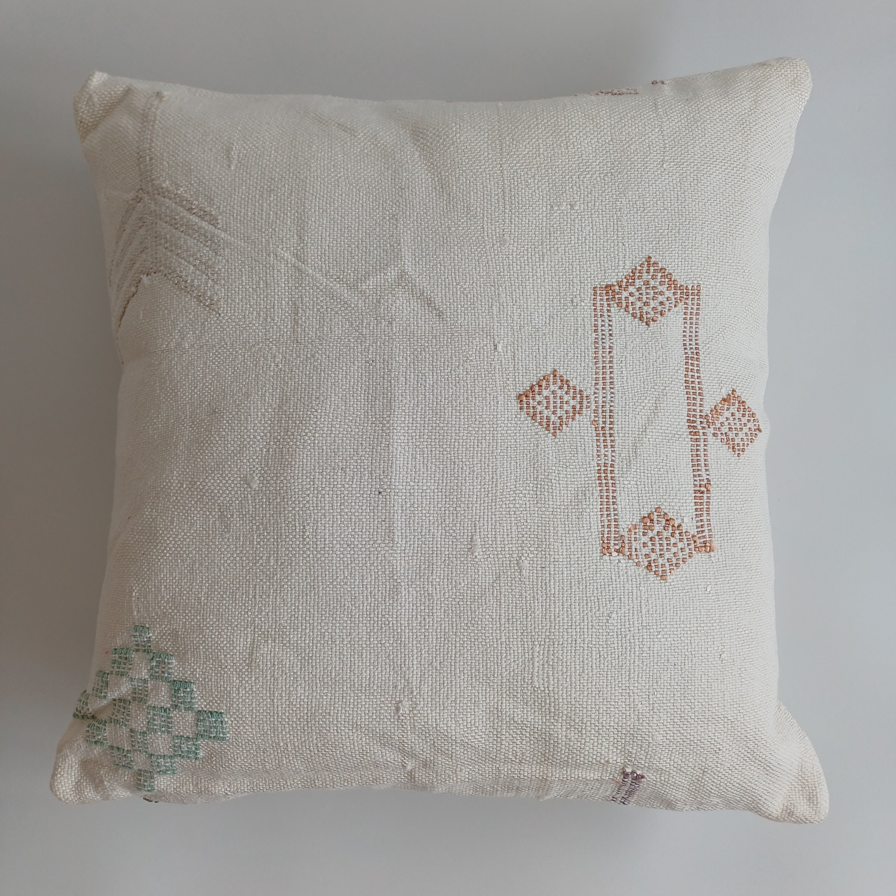 Moroccan Handmade Cream White Cactus Silk Cushion Cover 20''x20'' / 50x50 CM