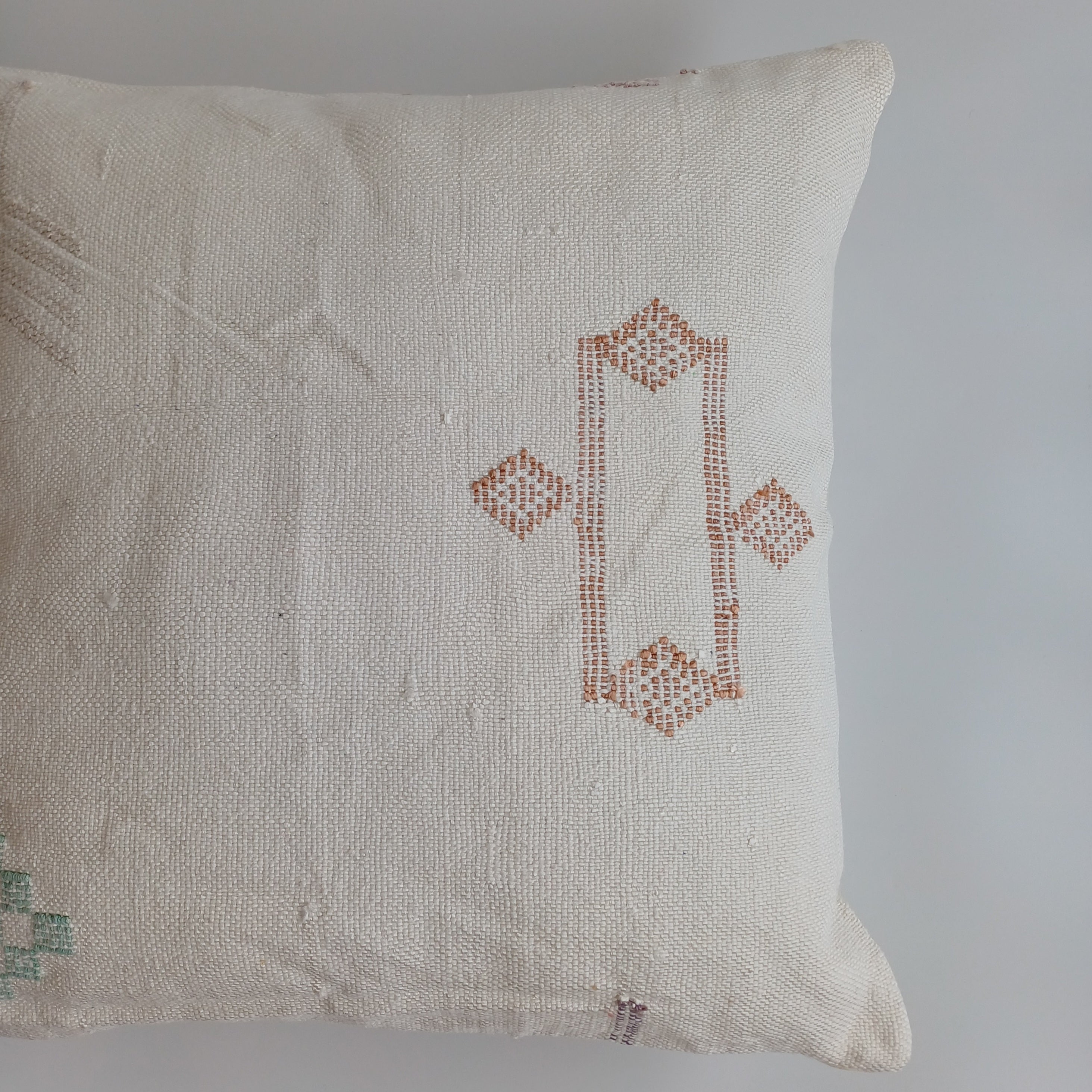 Moroccan Handmade Cream White Cactus Silk Cushion Cover 20''x20'' / 50x50 CM