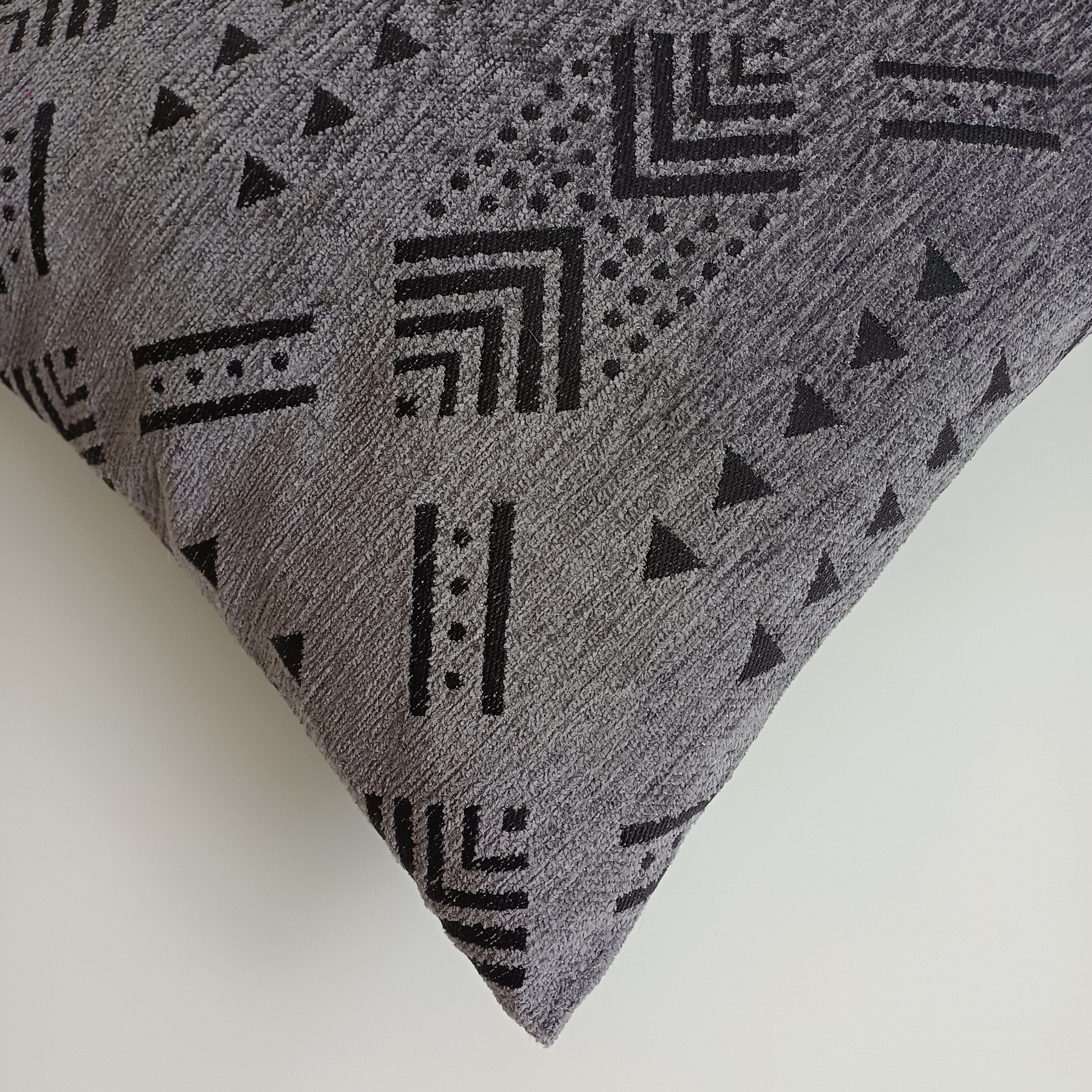 Moroccan Handmade Charcoal Velvet Cushion Cover 16''x16'' / 40x40 CM
