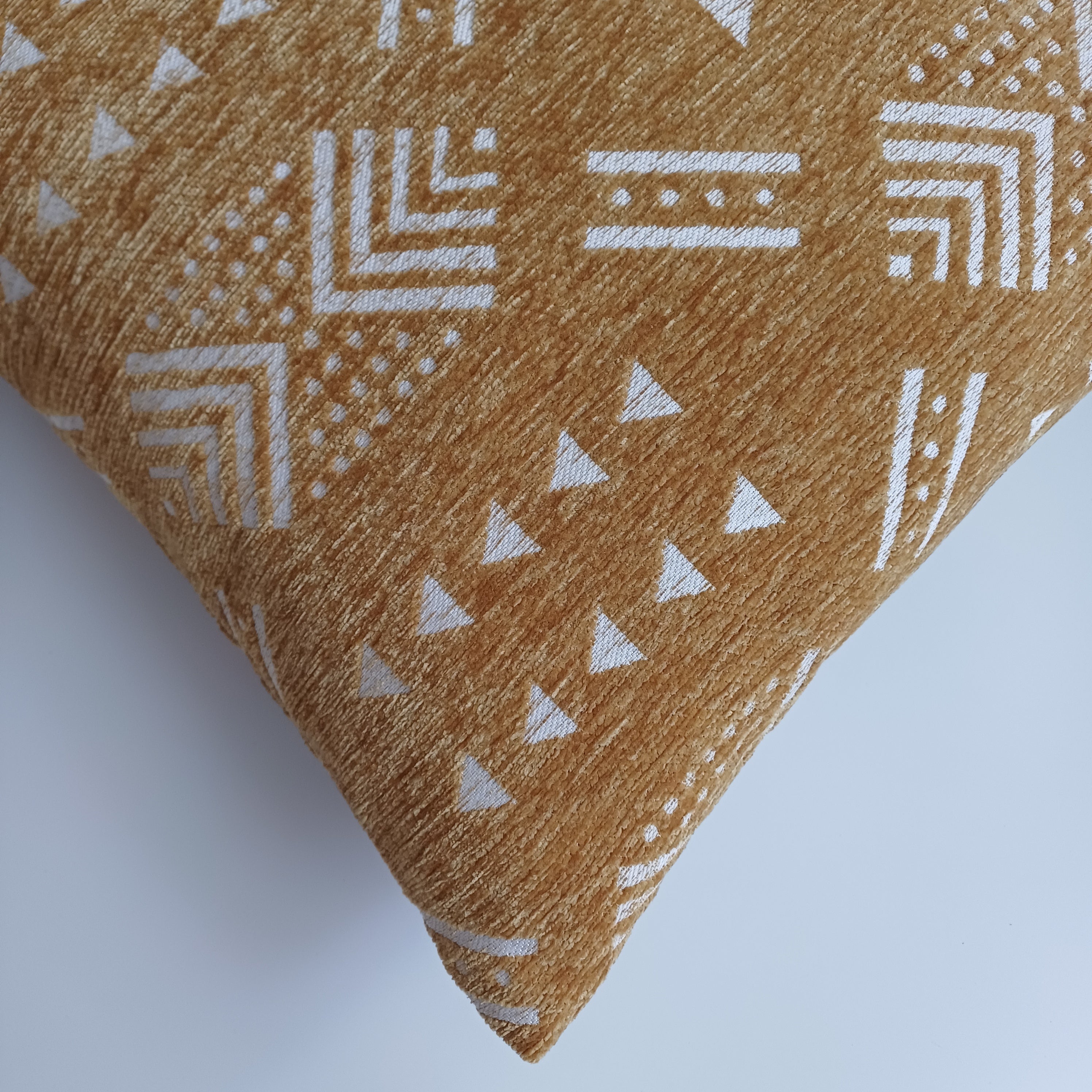 Moroccan Handmade Golden Brown Velvet Cushion Cover 16''x16'' / 40x40 CM