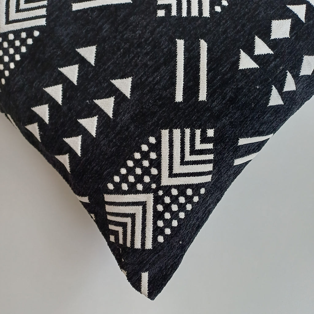 Moroccan Handmade Black Velvet Cushion Cover 16''x16'' / 40x40 CM