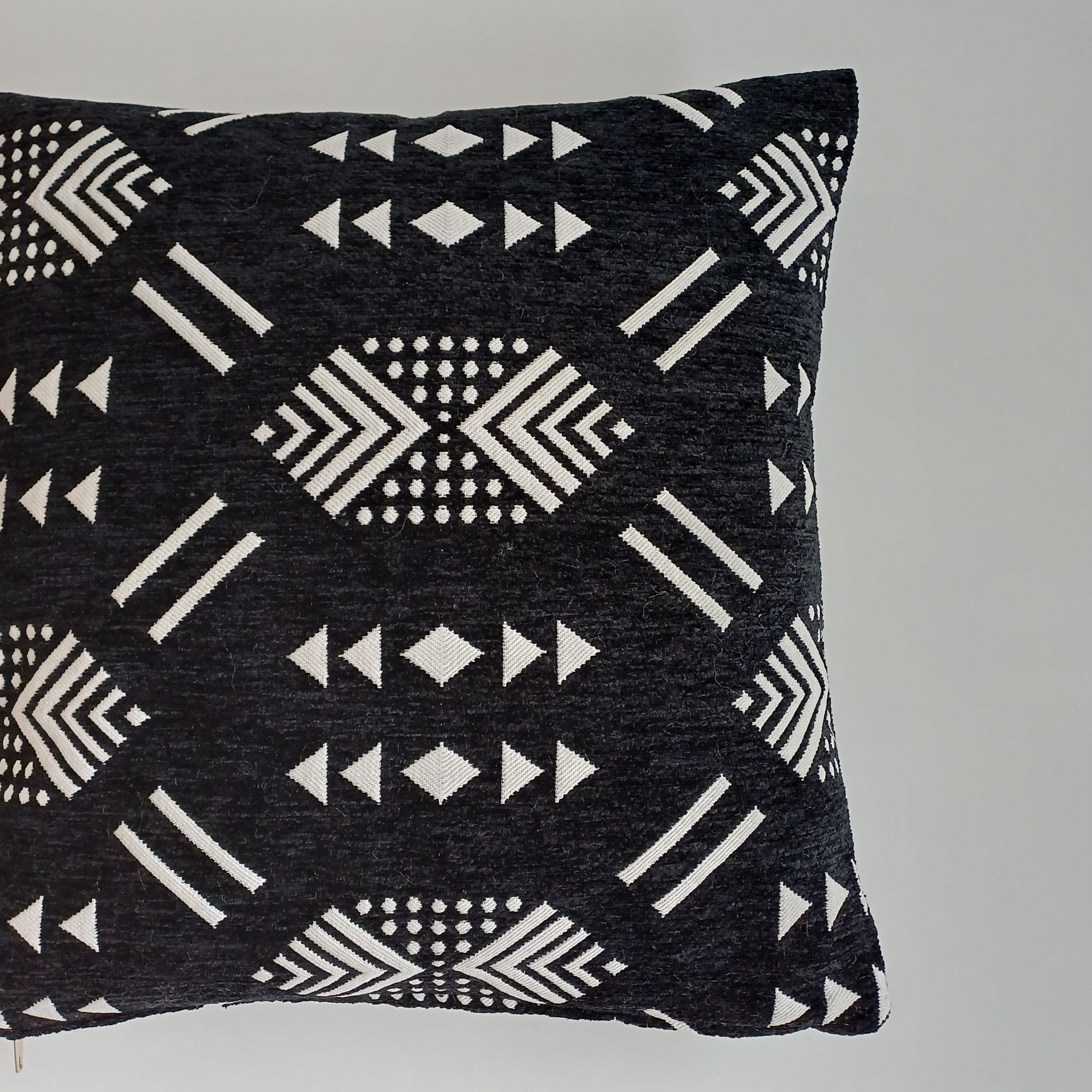 Moroccan Handmade Black Velvet Cushion Cover 16''x16'' / 40x40 CM