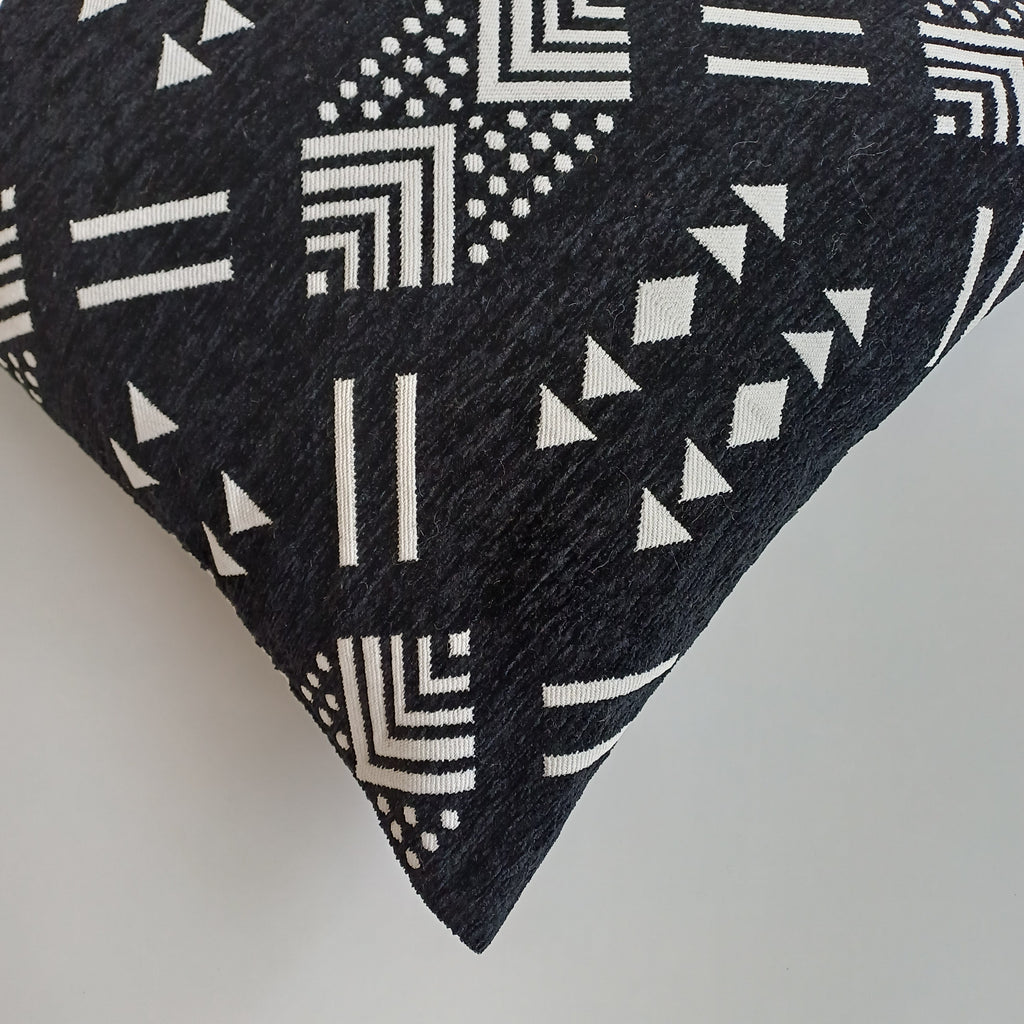 Moroccan Handmade Black Velvet Cushion Cover 16''x16'' / 40x40 CM