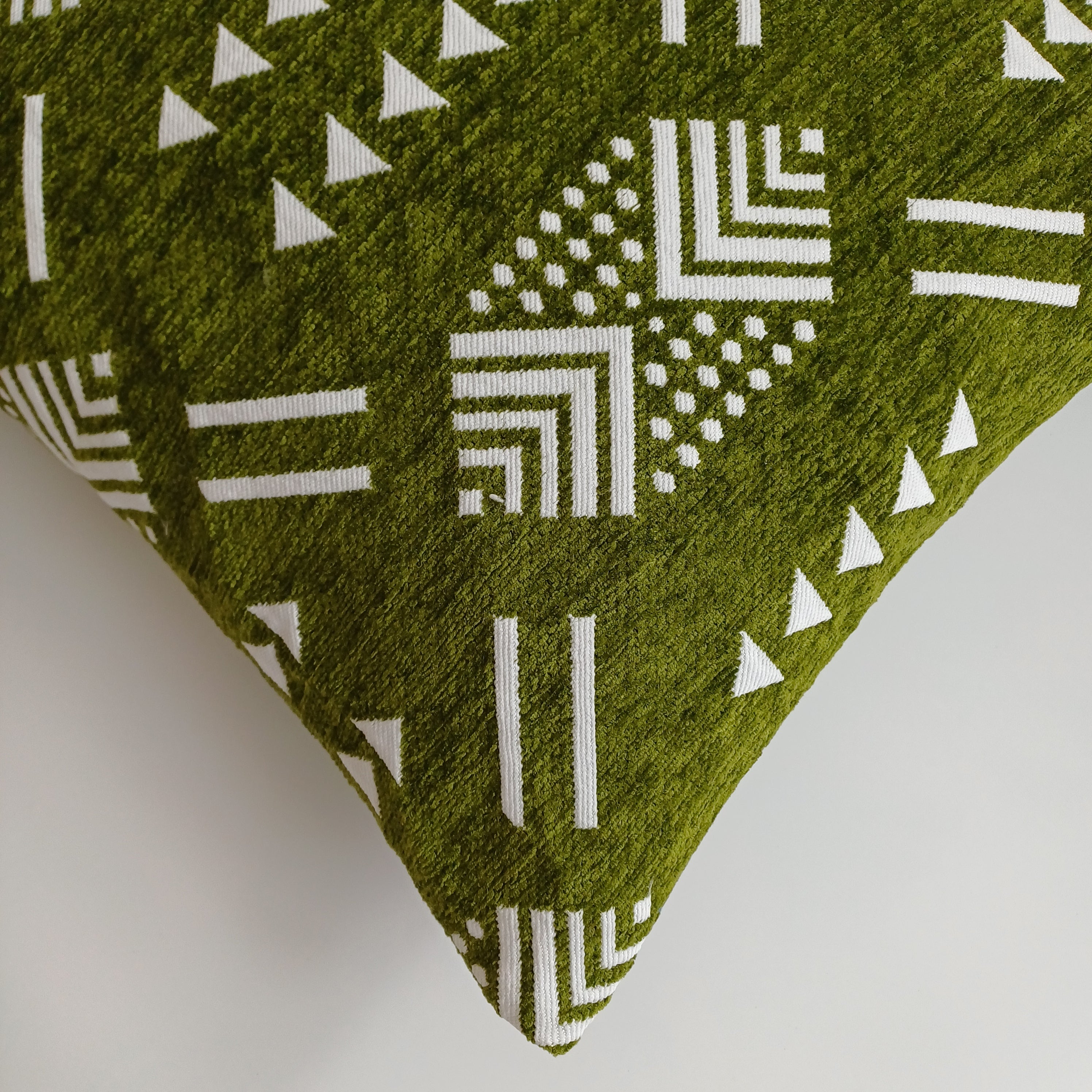 Moroccan Handmade Olive Green Velvet Cushion Cover 16''x16'' / 40x40 CM
