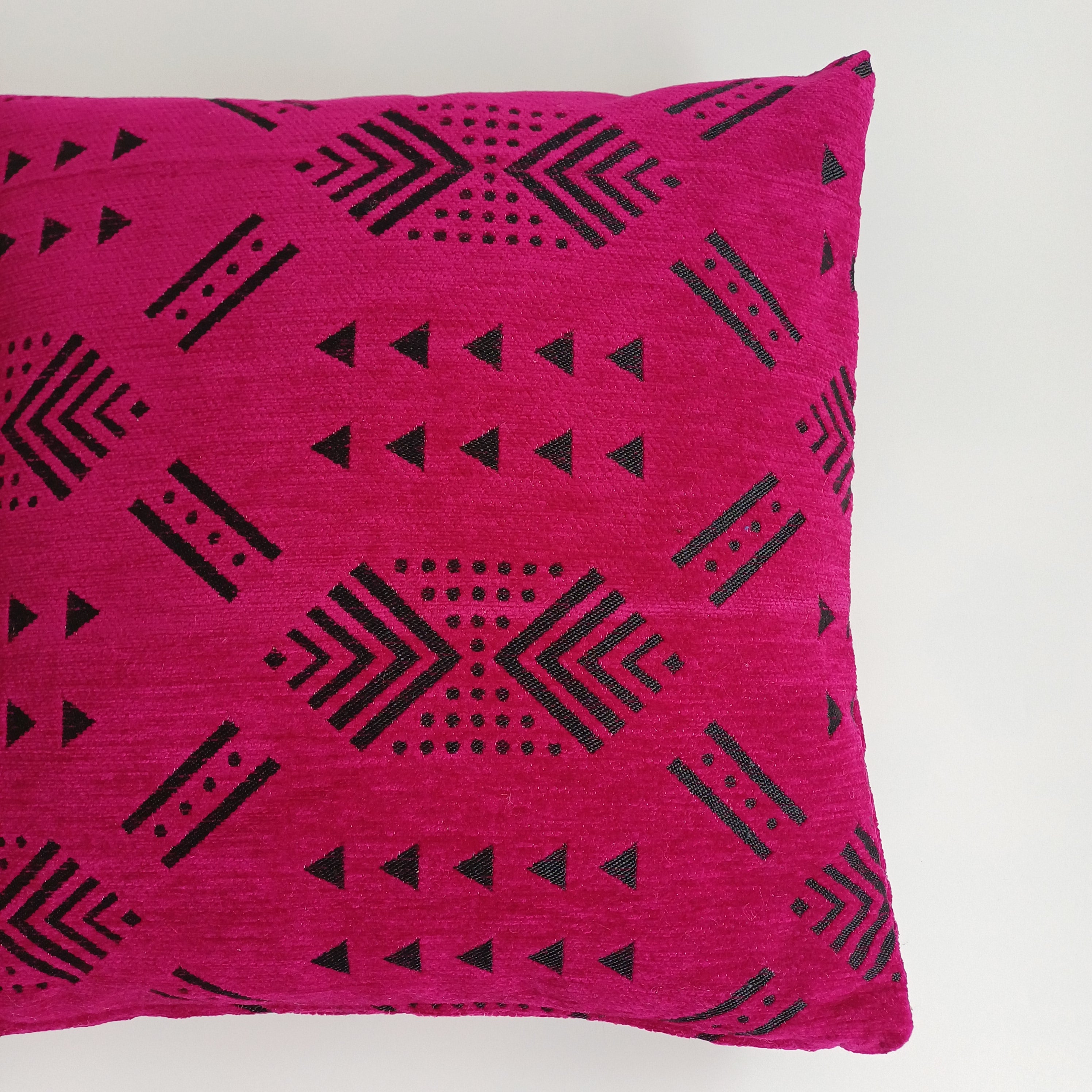 Moroccan Handmade Pink Velvet Cushion Cover 16''x16'' / 40x40 CM