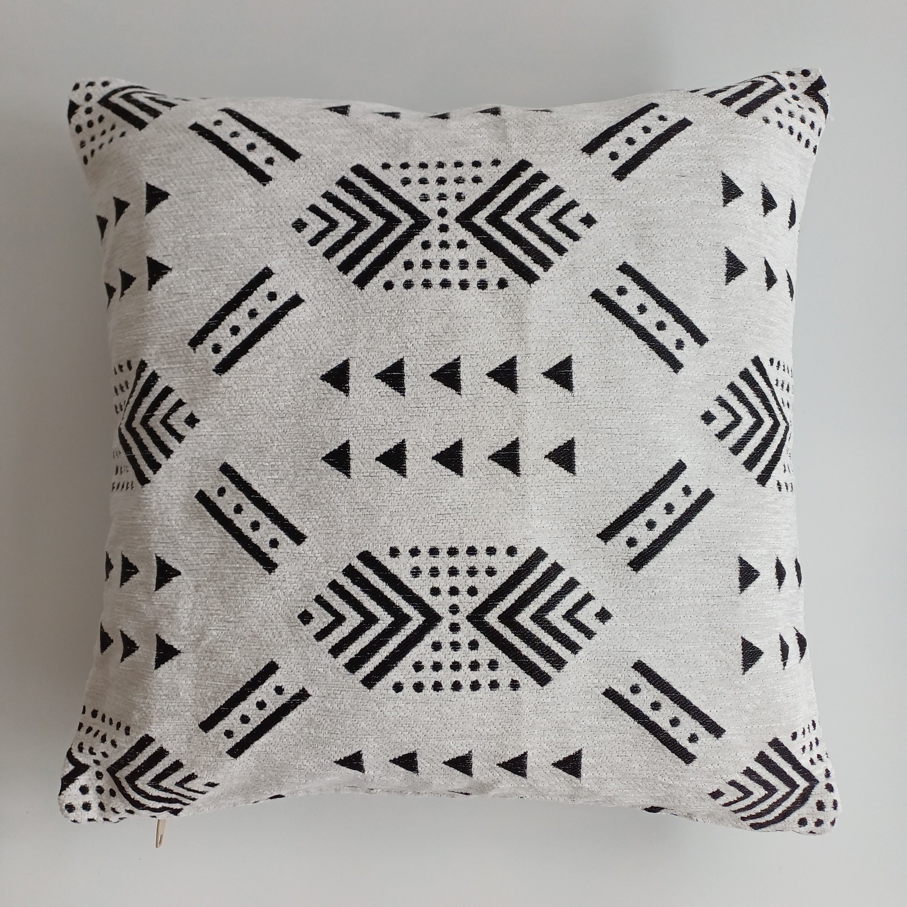 Moroccan Handmade White Velvet Cushion Cover 16''x16'' / 40x40 CM