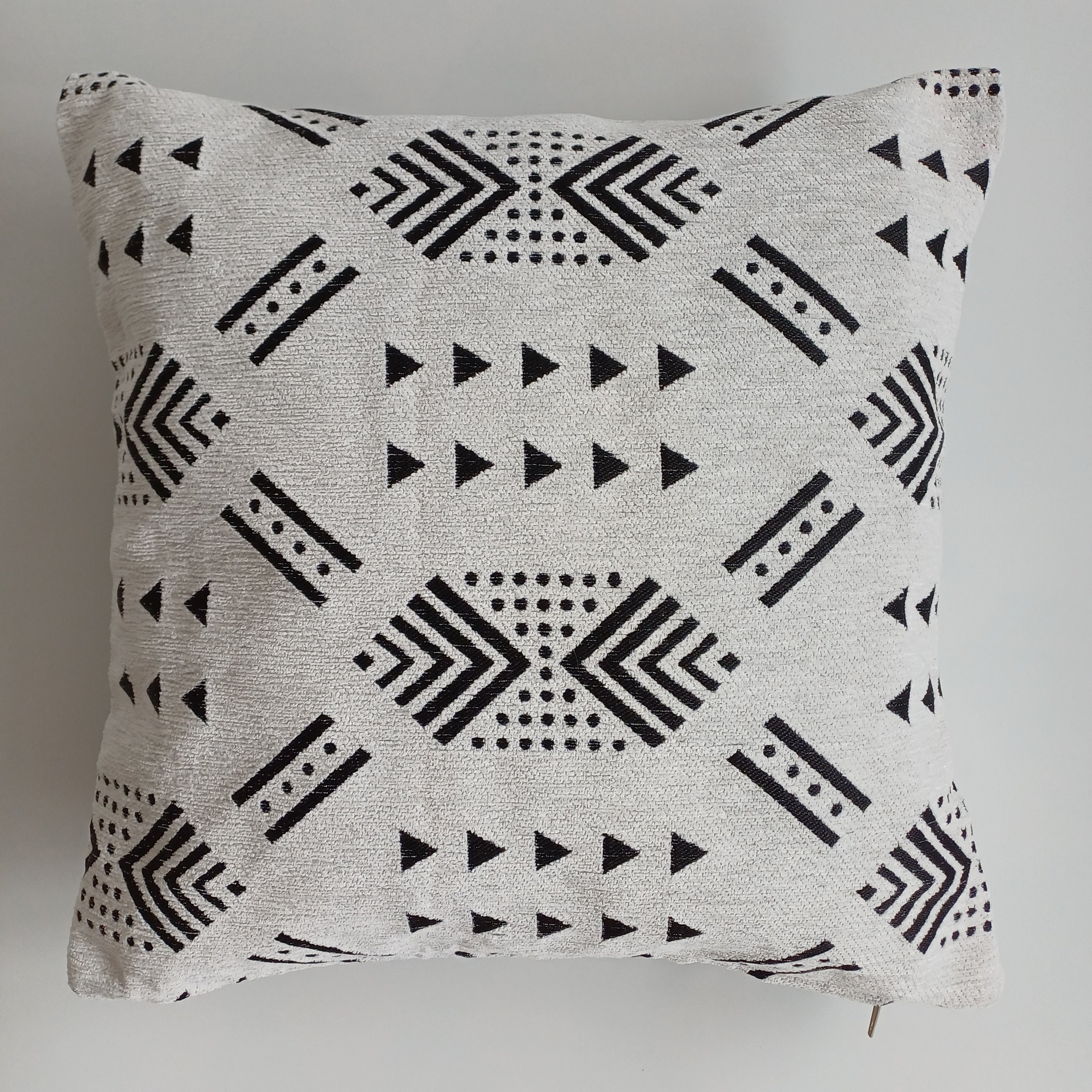 Moroccan Handmade White Velvet Cushion Cover 16''x16'' / 40x40 CM