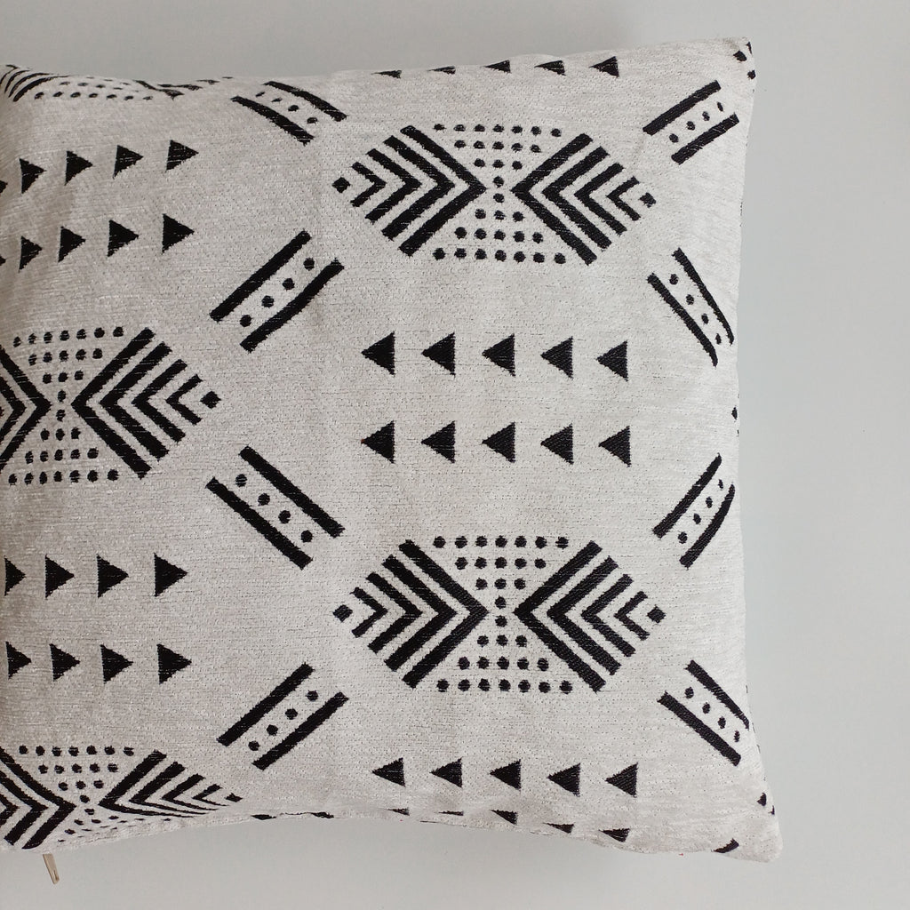 Moroccan Handmade White Velvet Cushion Cover 16''x16'' / 40x40 CM