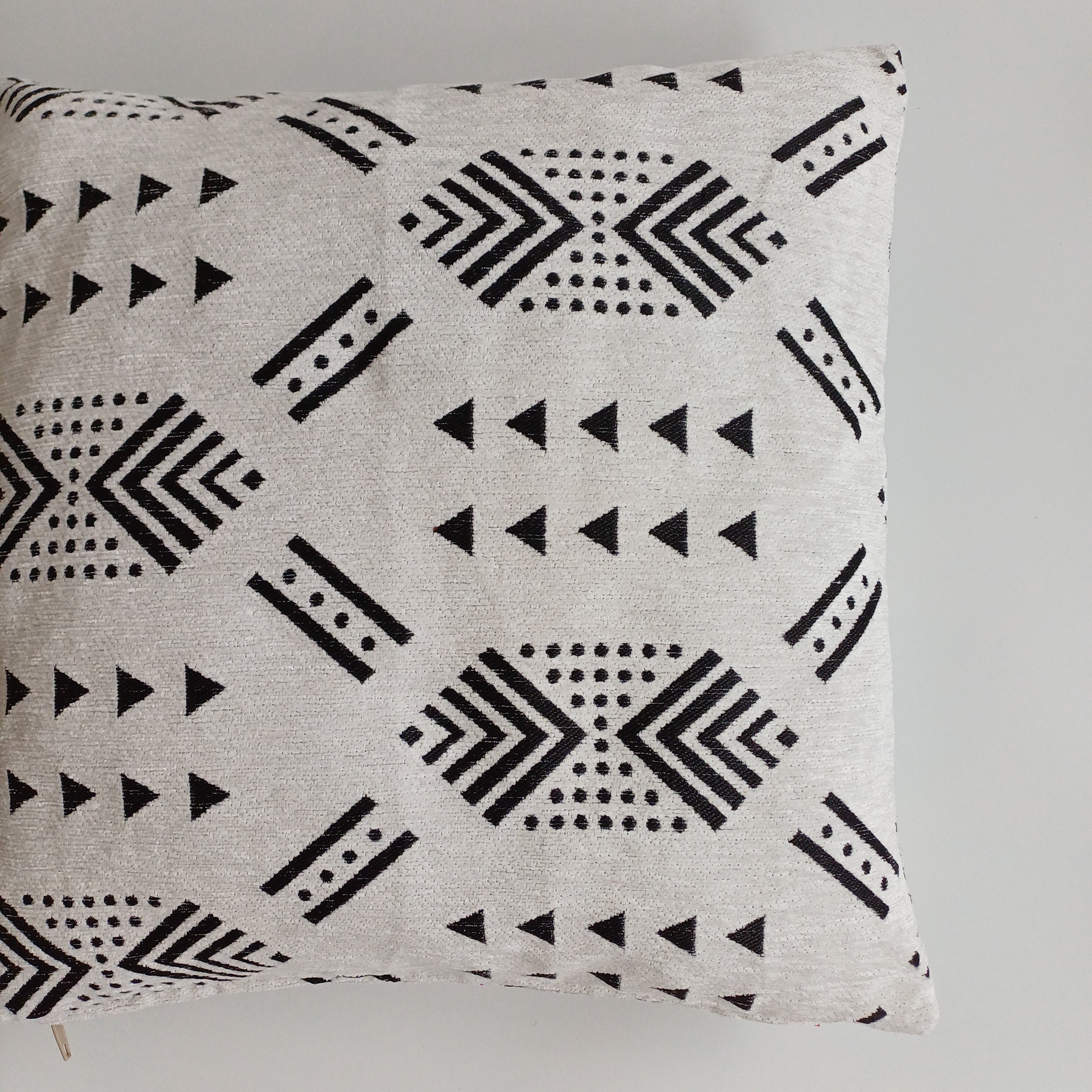 Moroccan Handmade White Velvet Cushion Cover 16''x16'' / 40x40 CM
