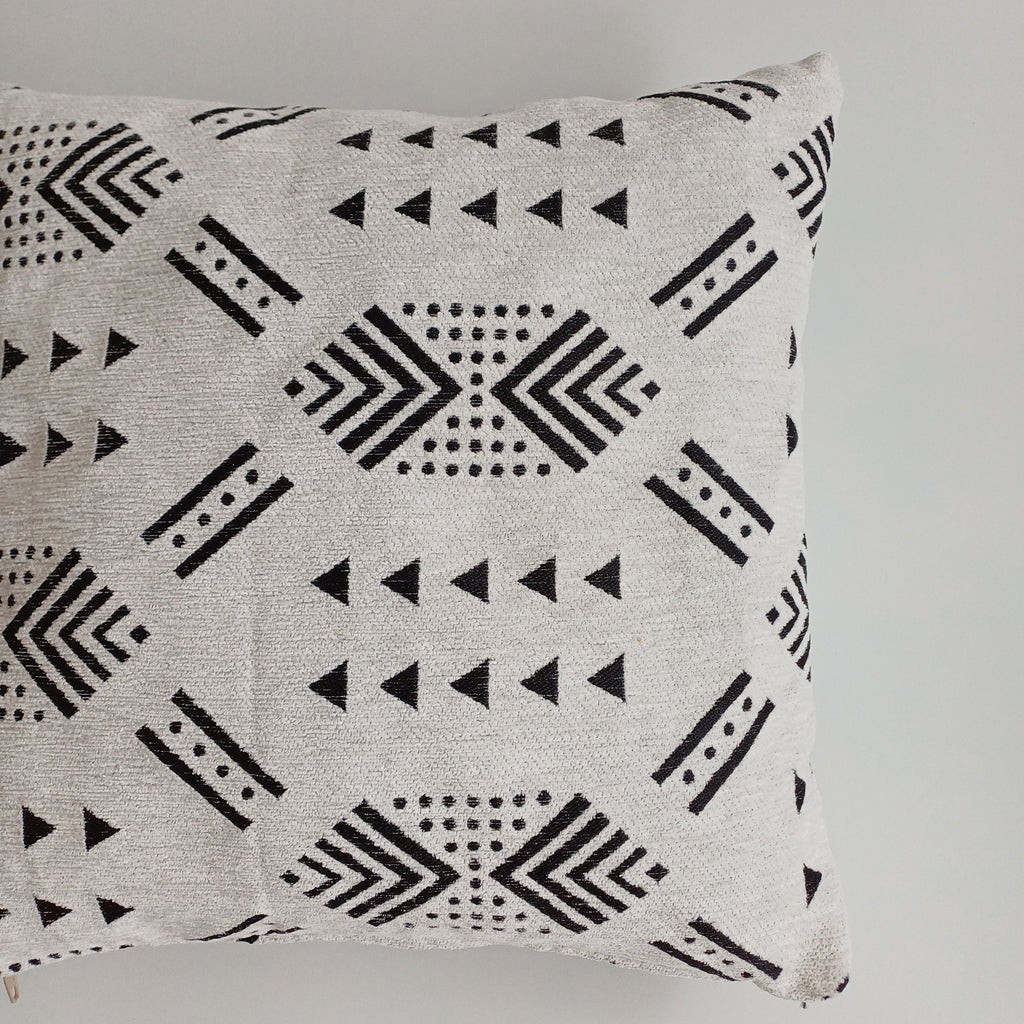 Moroccan Handmade White Velvet Cushion Cover 16''x16'' / 40x40 CM