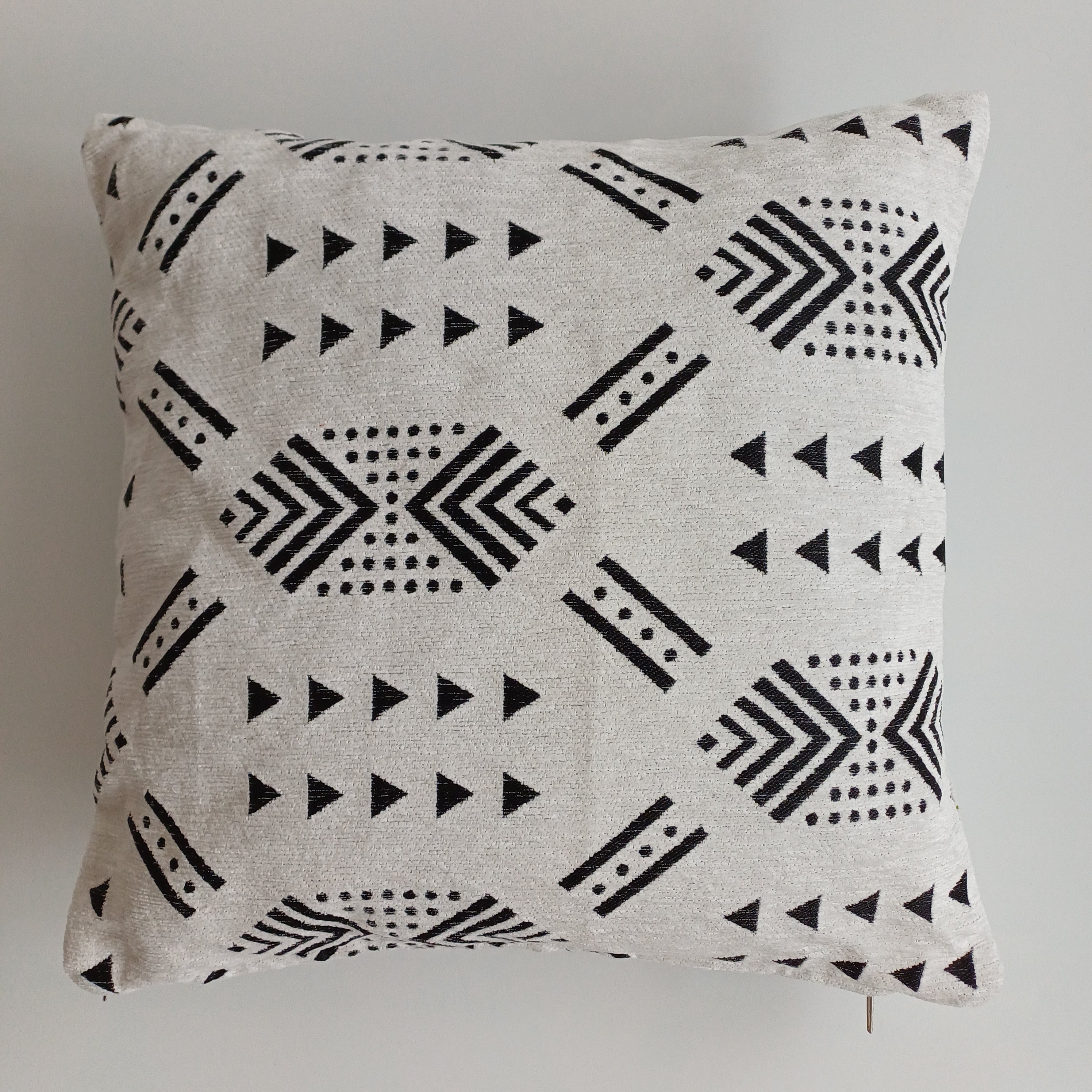 Moroccan Handmade White Velvet Cushion Cover 16''x16'' / 40x40 CM