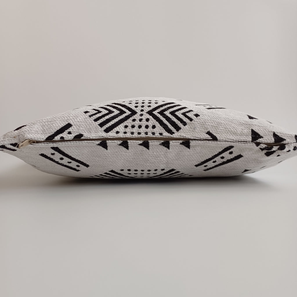 Moroccan Handmade White Velvet Cushion Cover 16''x16'' / 40x40 CM