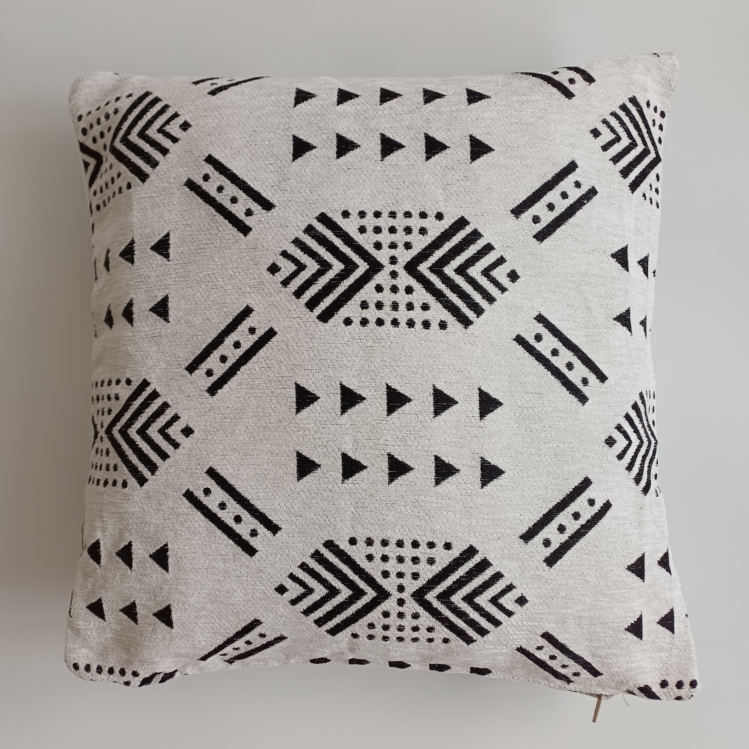 Moroccan Handmade White Velvet Cushion Cover 16''x16'' / 40x40 CM