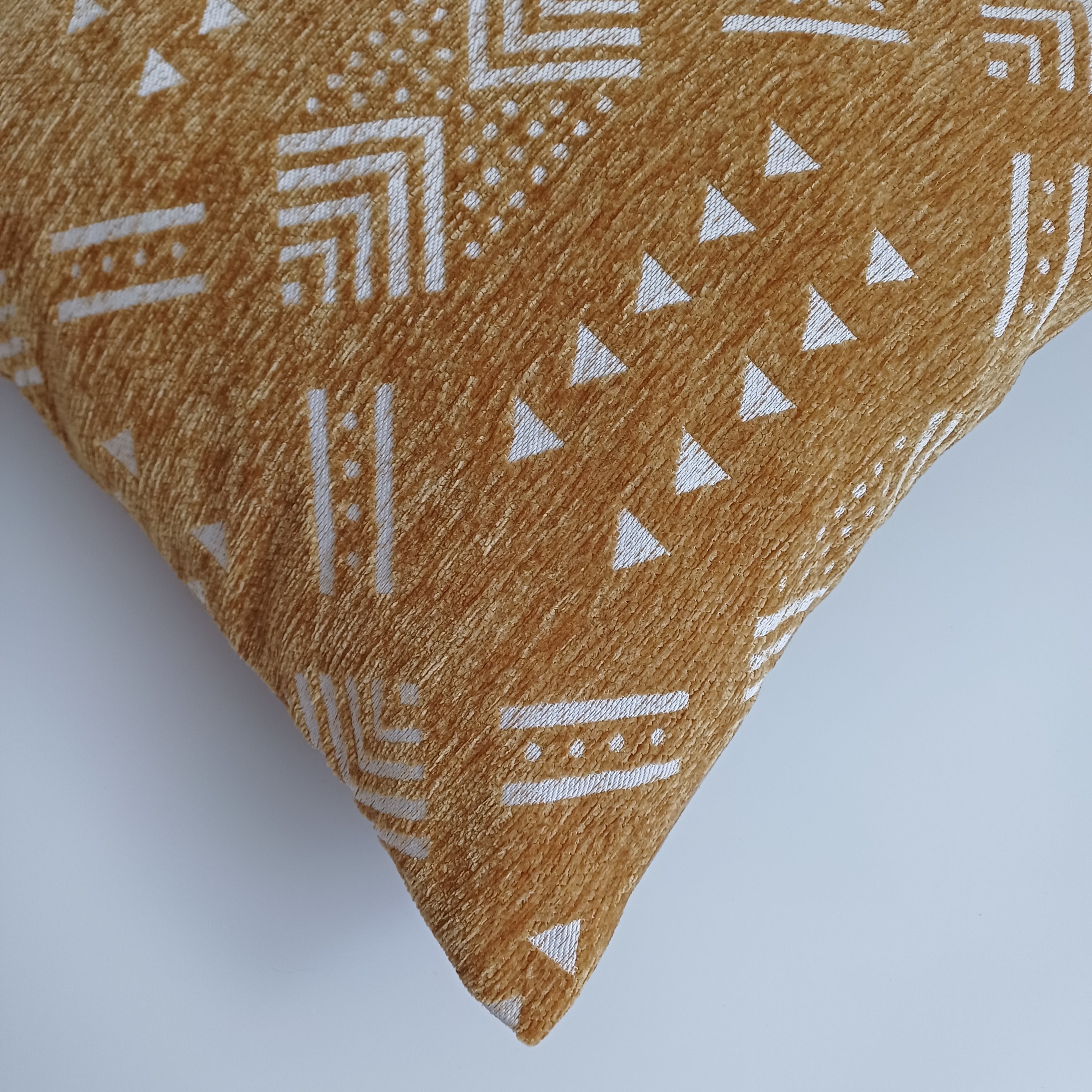 Moroccan Handmade Golden Brown Velvet Cushion Cover 16''x16'' / 40x40 CM