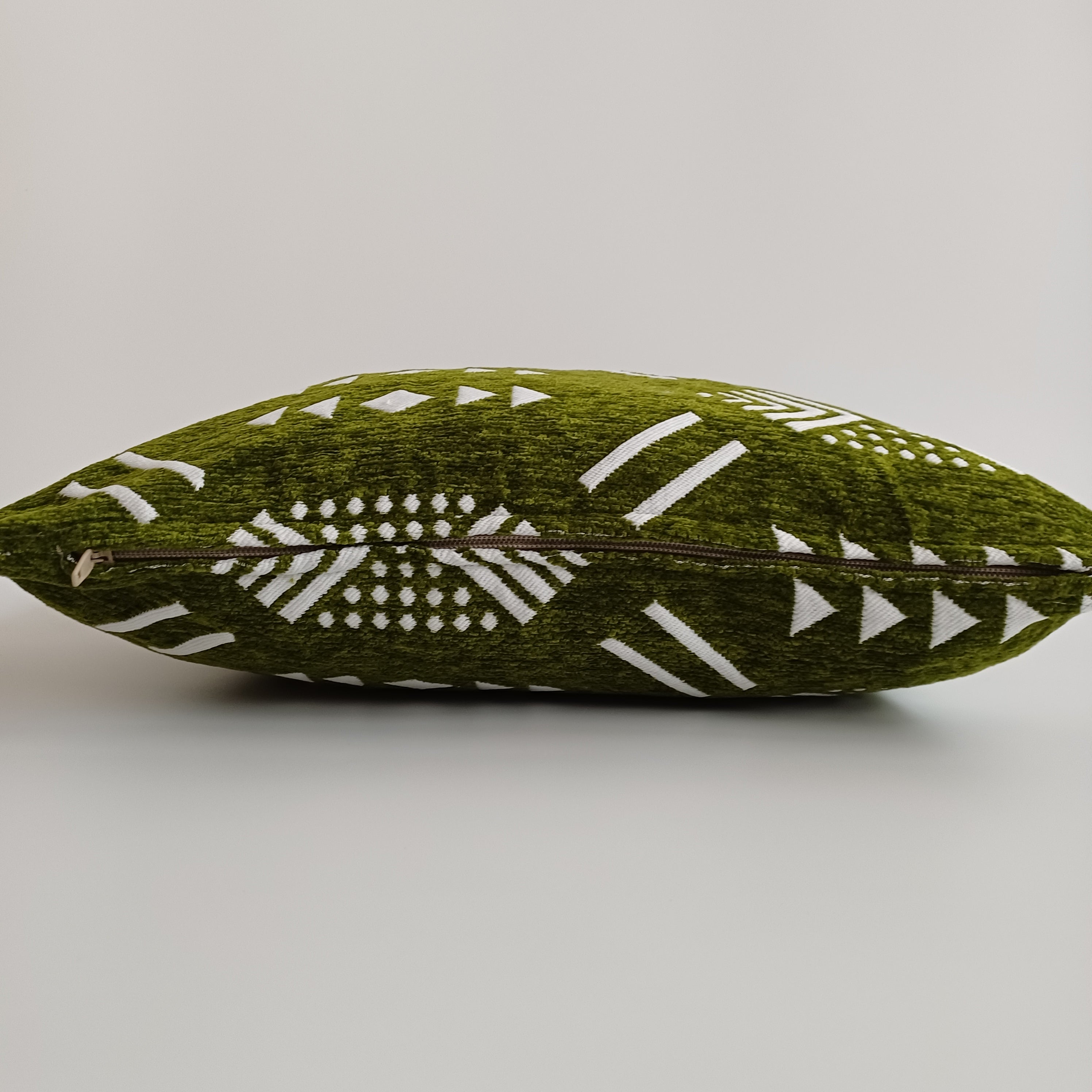 Moroccan Handmade Olive Green Velvet Cushion Cover 16''x16'' / 40x40 CM