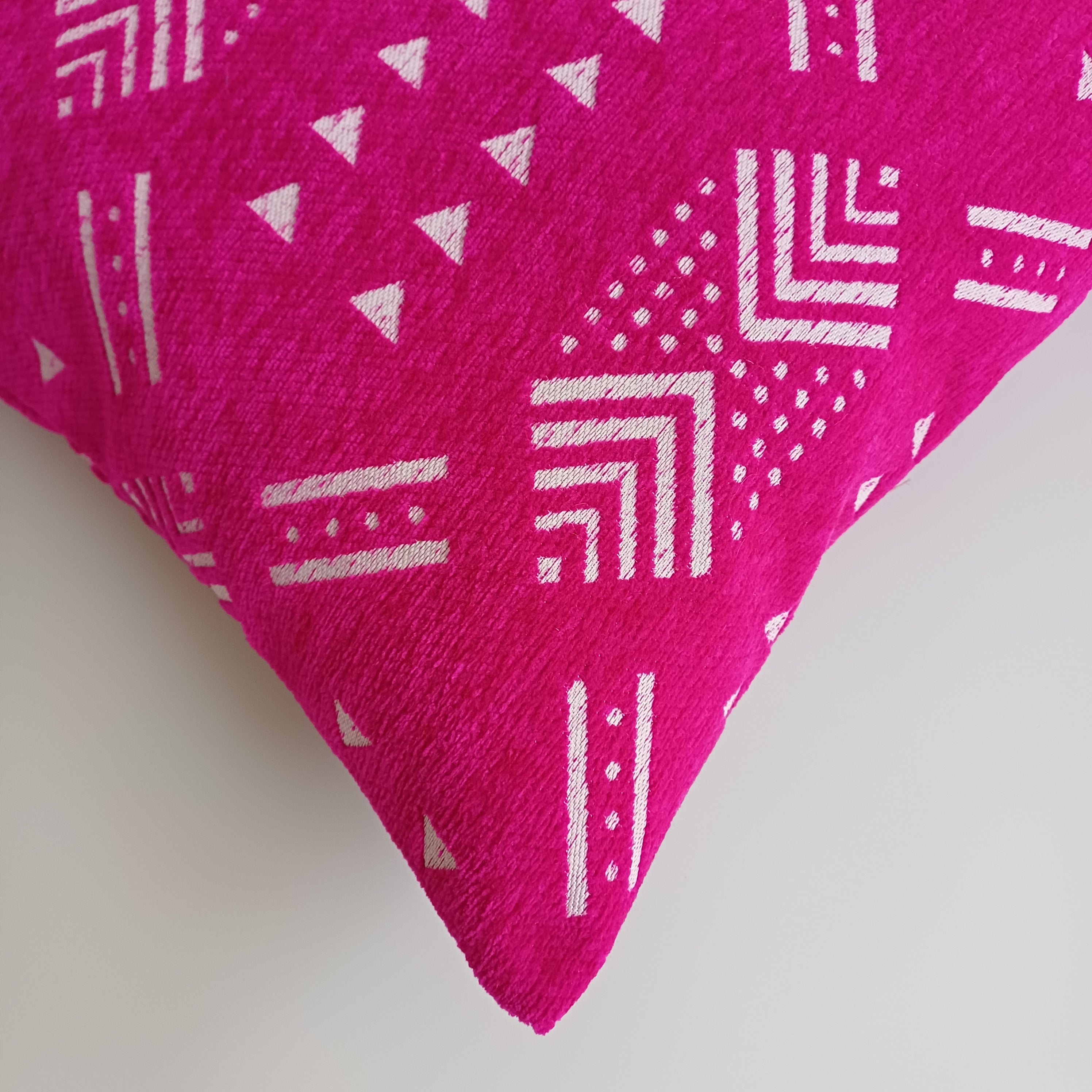 Moroccan Handmade Pink Velvet Cushion Cover 16''x16'' / 40x40 CM
