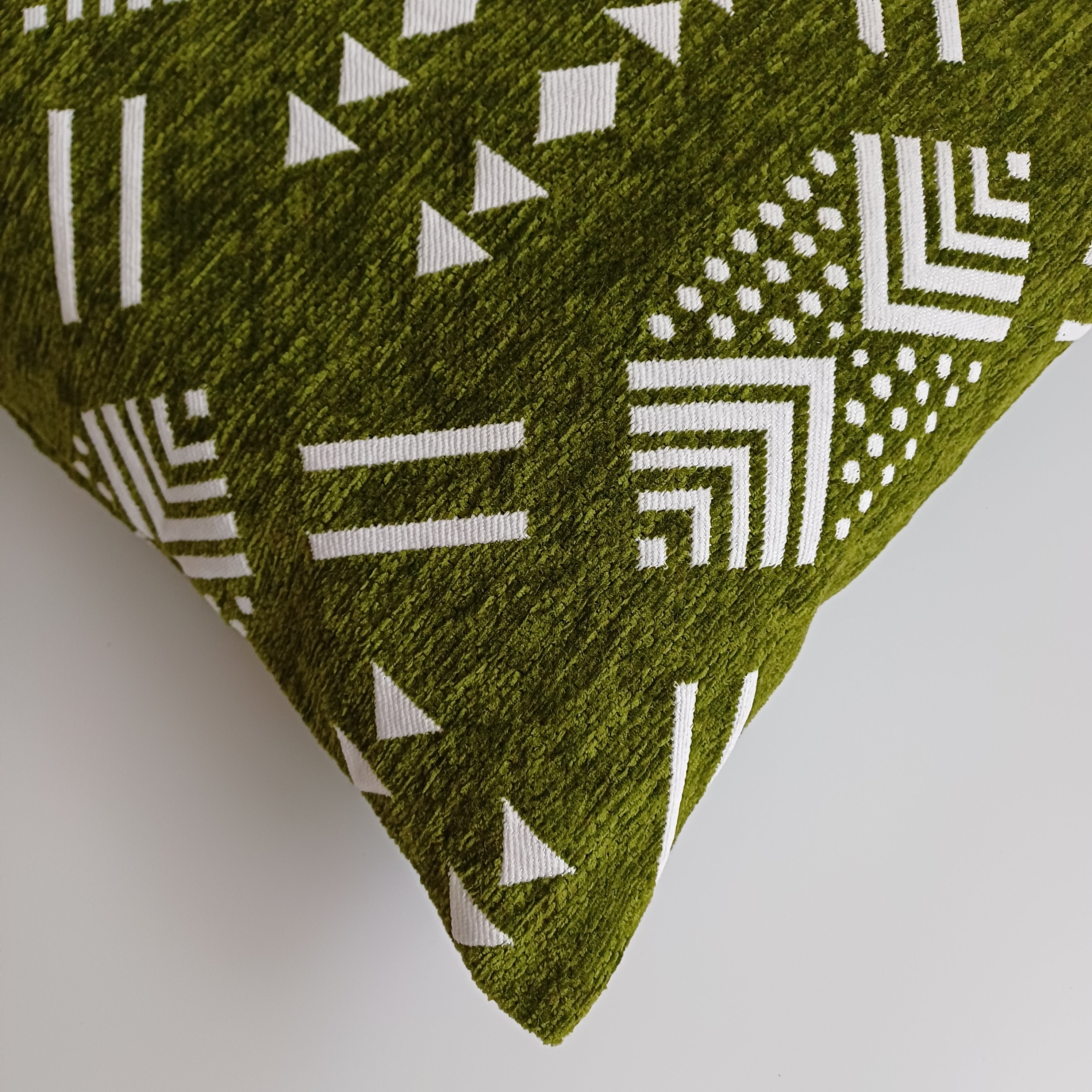 Moroccan Handmade Olive Green Velvet Cushion Cover 16''x16'' / 40x40 CM