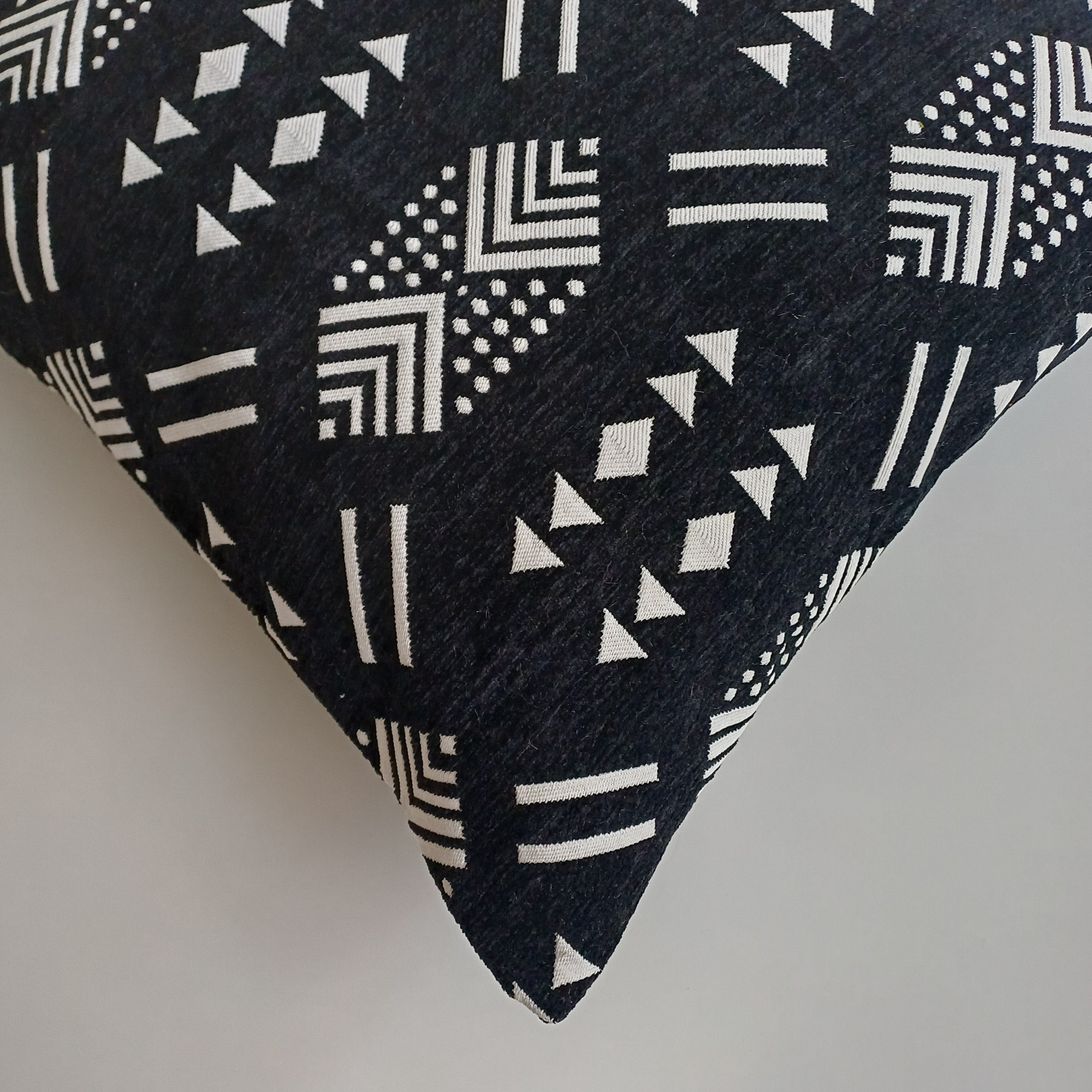 Moroccan Handmade Velvet  Cushion Cover 20''x20'' / 50x50 CM