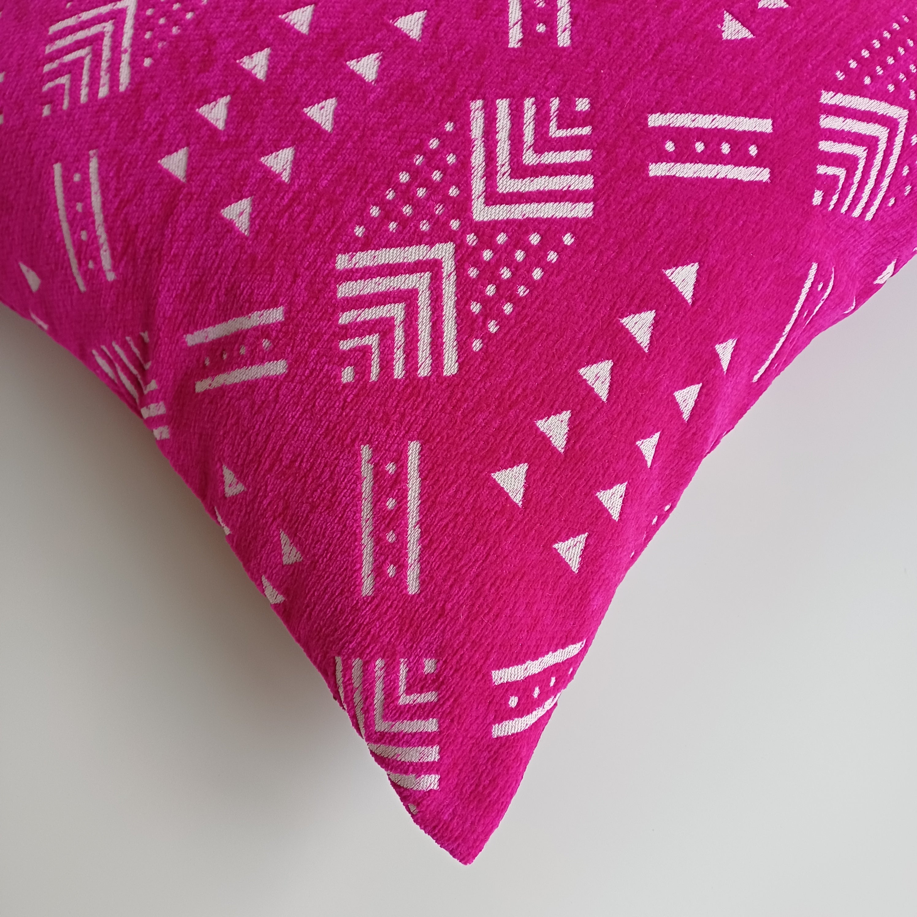 Moroccan Handmade Pink Velvet Cushion Cover 20''x20'' / 50x50 CM