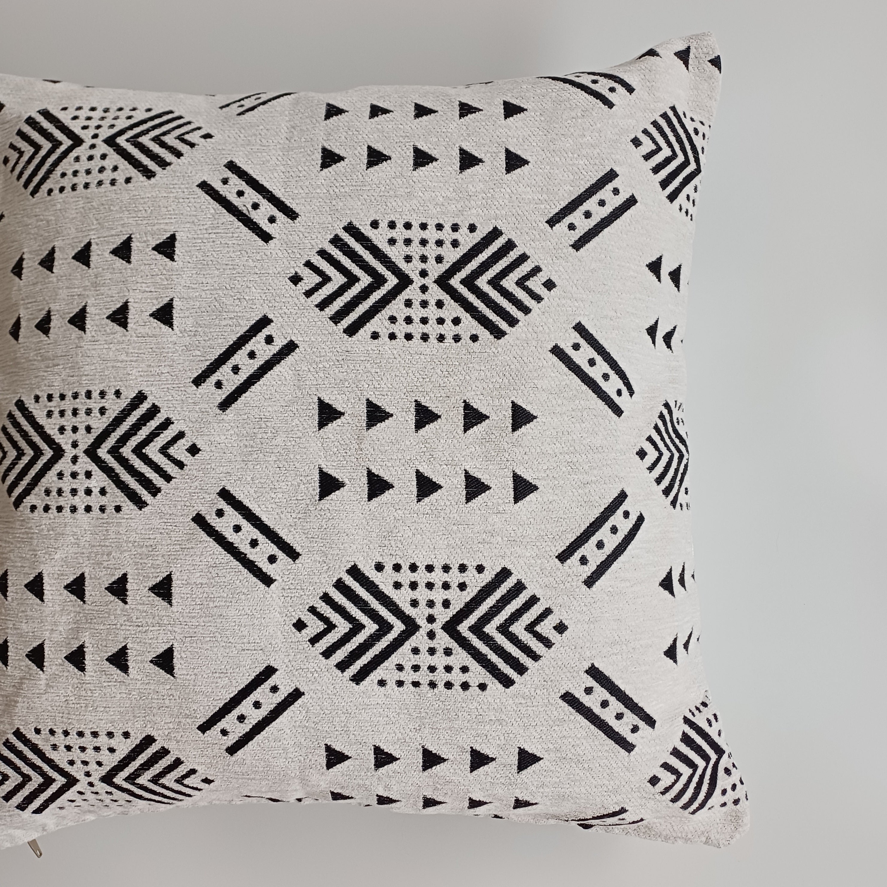 Moroccan Handmade White Velvet  Cushion Cover 20''x20'' / 50x50 CM