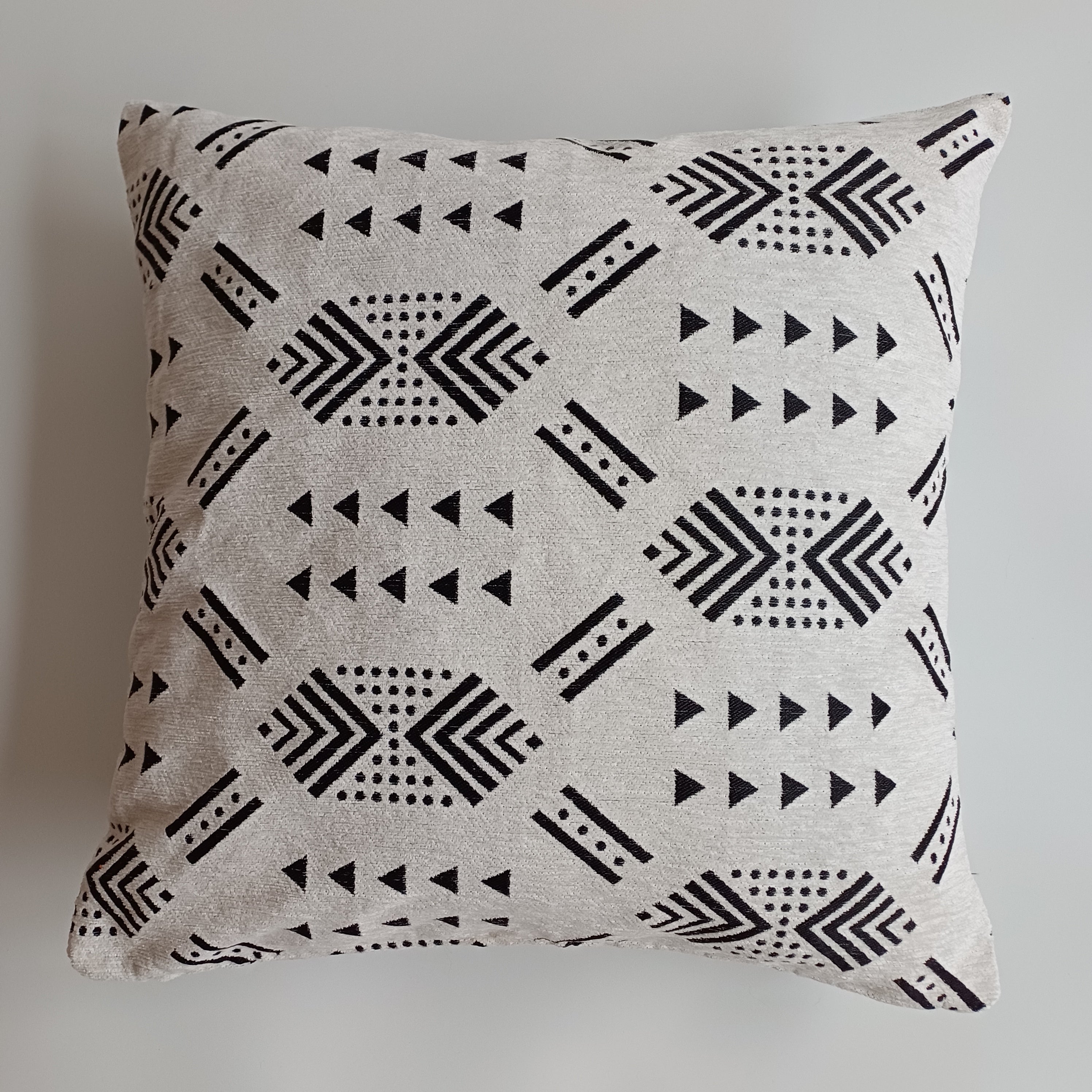 Moroccan Handmade White Velvet  Cushion Cover 20''x20'' / 50x50 CM