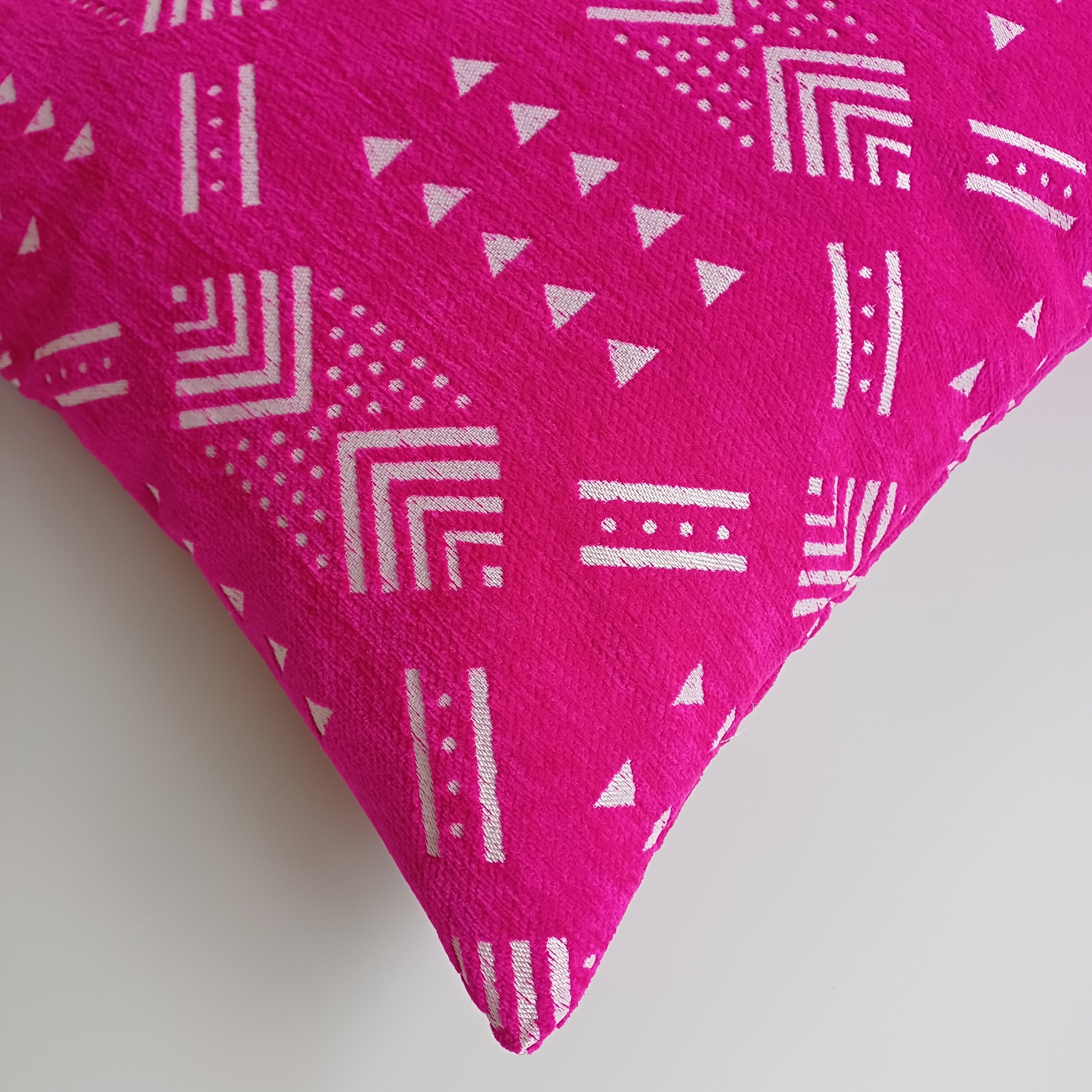 Moroccan Handmade Pink Velvet Cushion Cover 20''x20'' / 50x50 CM