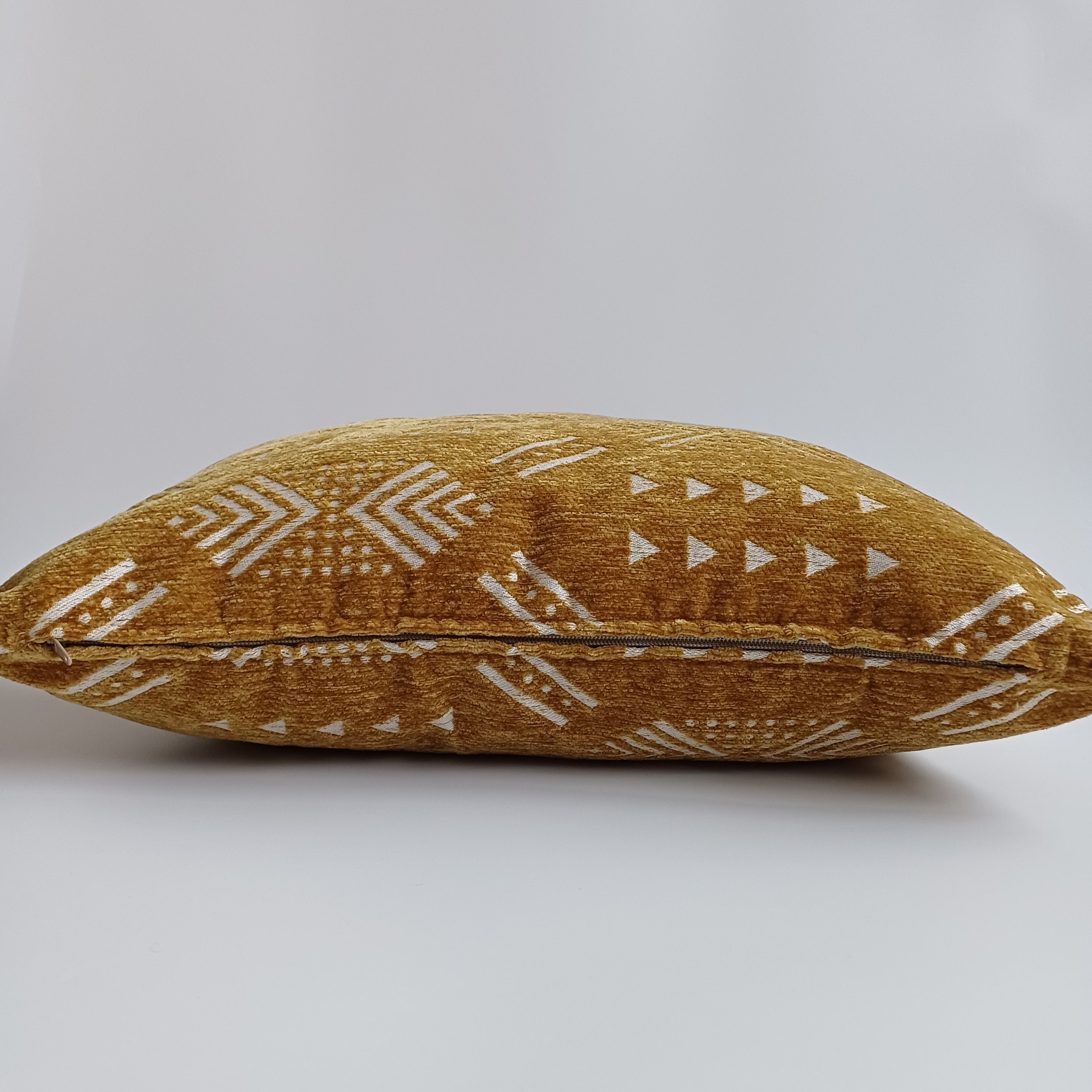 Moroccan Handmade Golden Brown Velvet Cushion Cover 20''x20'' / 50x50 CM