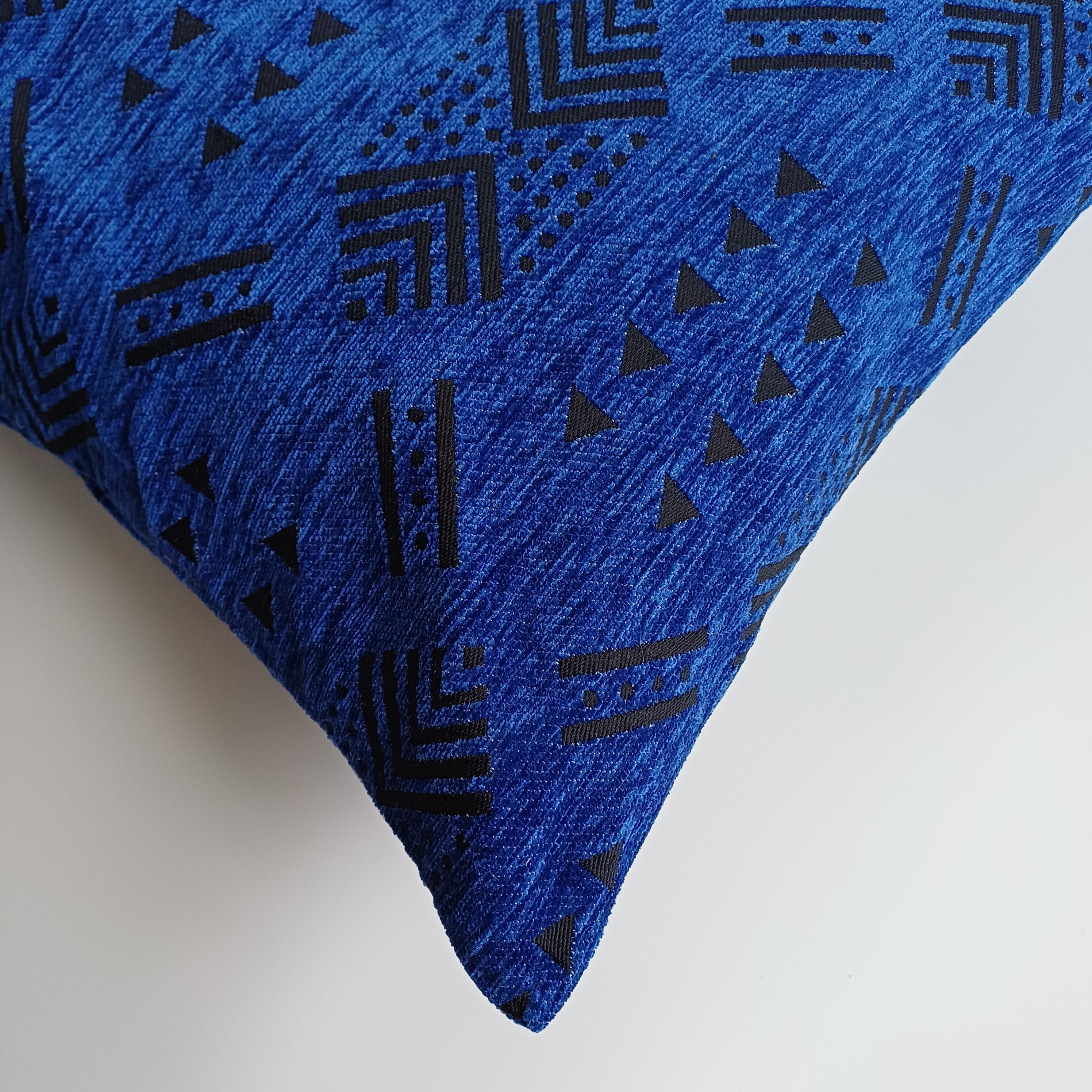 Moroccan Handmade Royal Blue Velvet Cushion Cover 20''x20'' / 50x50 CM