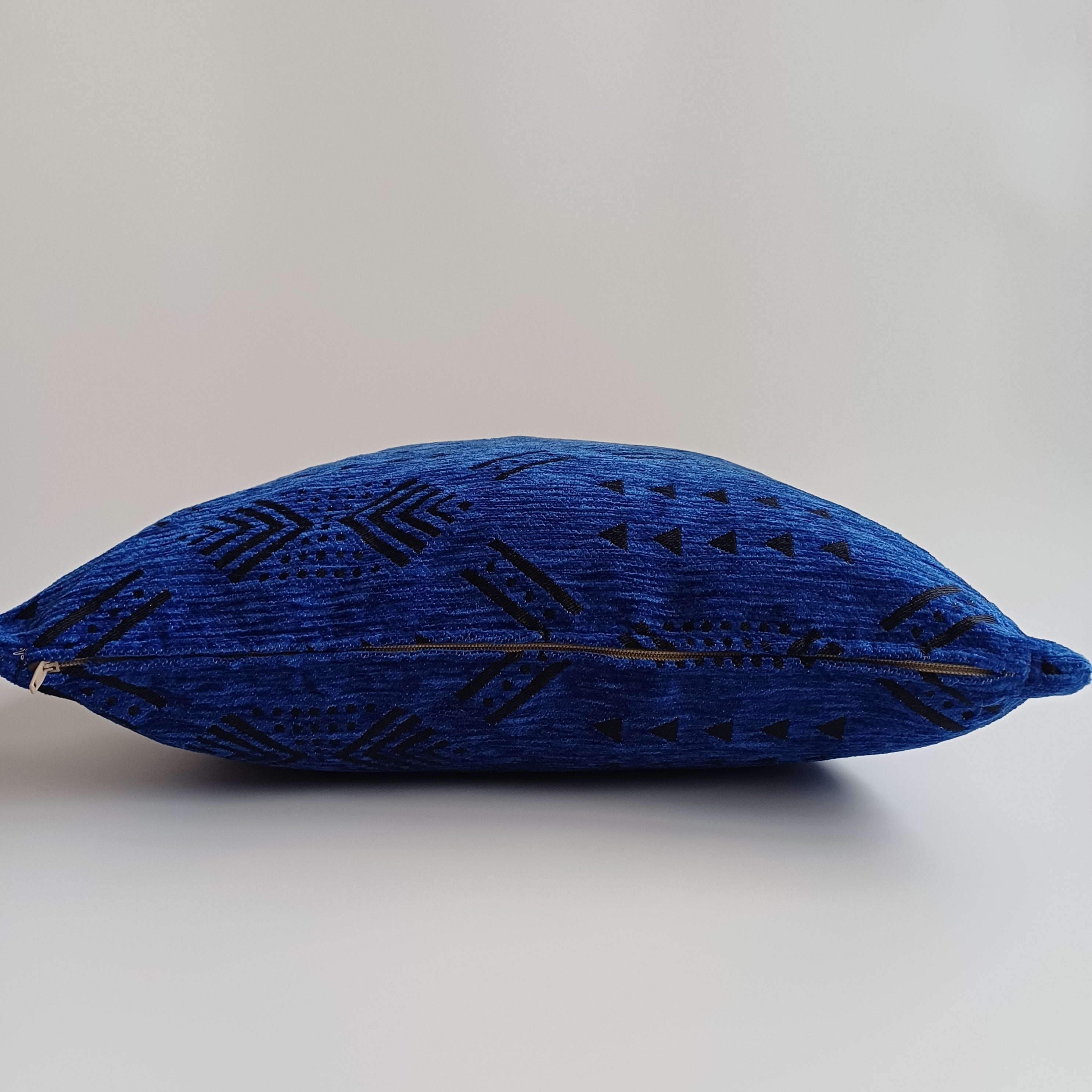 Moroccan Handmade Royal Blue Velvet Cushion Cover 20''x20'' / 50x50 CM