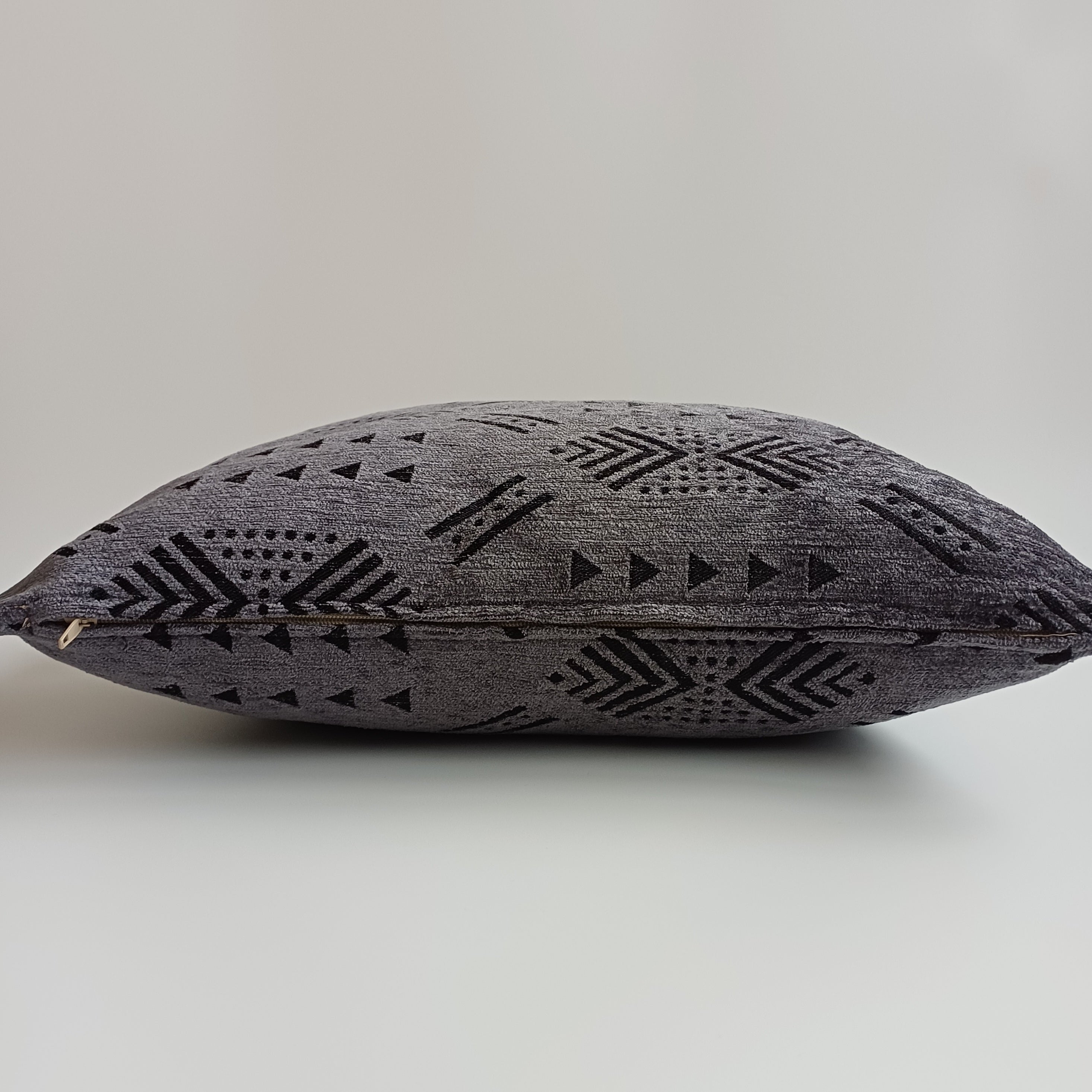 Moroccan Handmade Charcoal Velvet Cushion Cover 20''x20'' / 50x50 CM