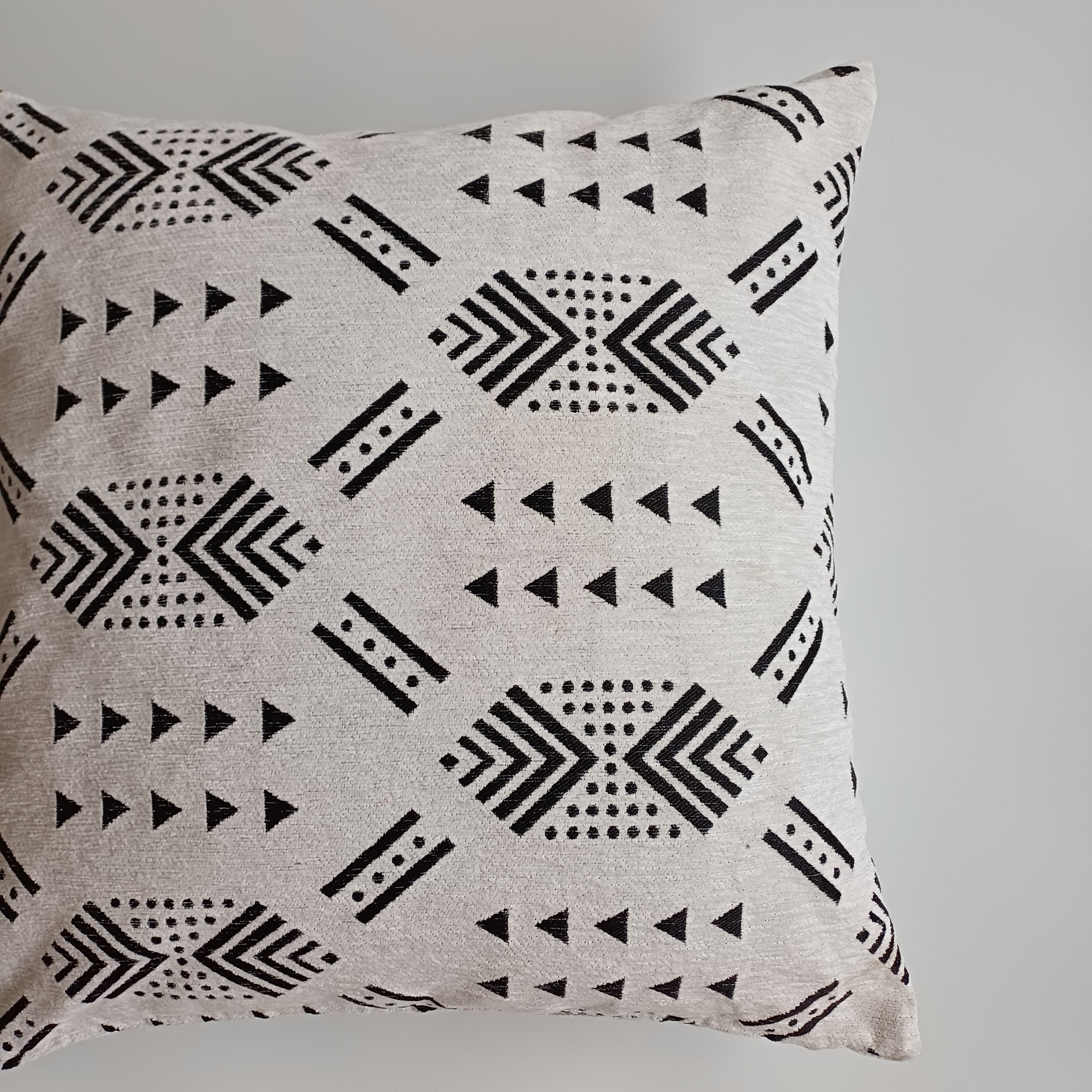 Moroccan Handmade White Velvet  Cushion Cover 20''x20'' / 50x50 CM