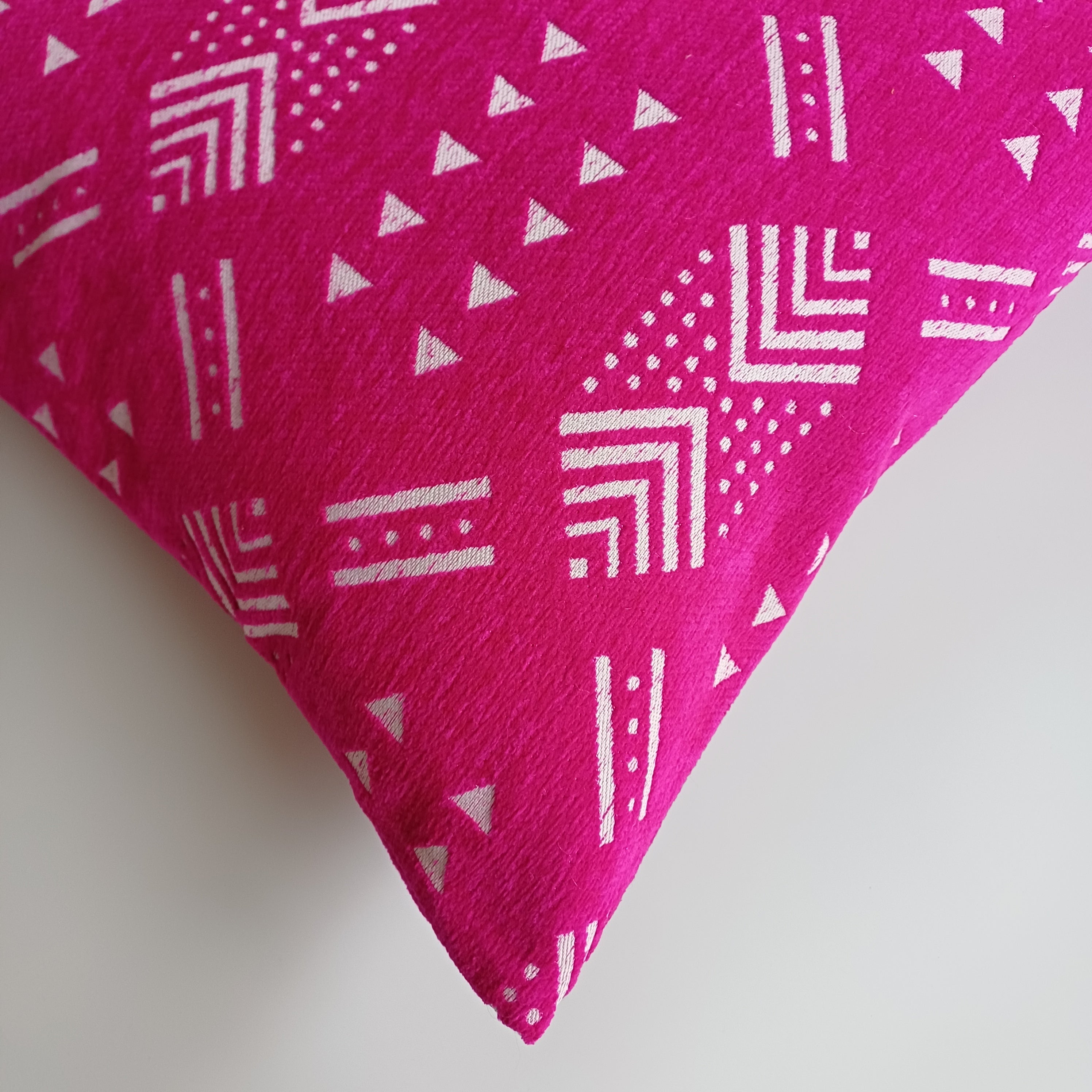 Moroccan Handmade Pink Velvet Cushion Cover 20''x20'' / 50x50 CM