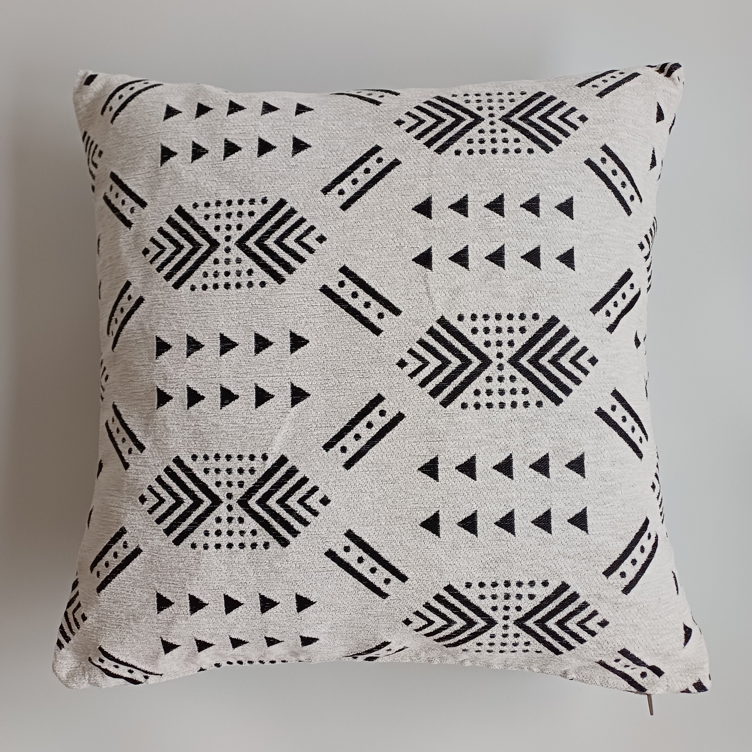 Moroccan Handmade White Velvet  Cushion Cover 20''x20'' / 50x50 CM