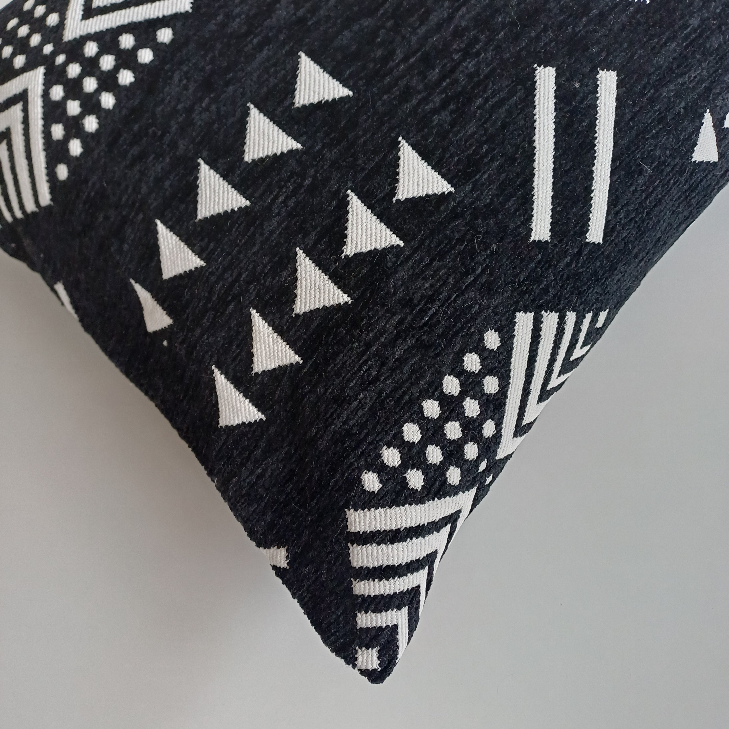 Moroccan Handmade Dark Velvet Cushion Cover 24''x12'' /  60x30 cm