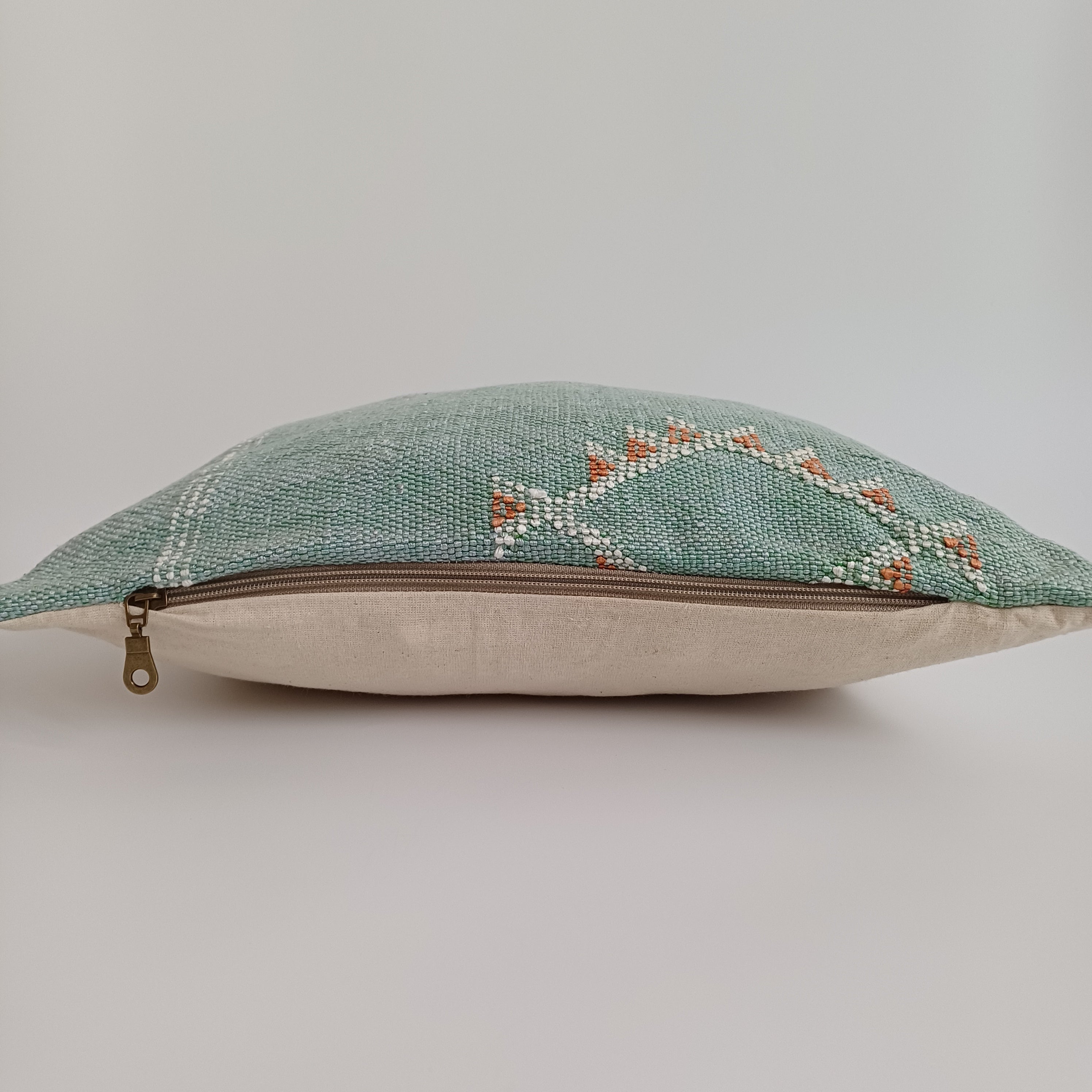 Moroccan Handmade Green Cactus Silk Cushion Cover 16''x16'' / 40x40 CM