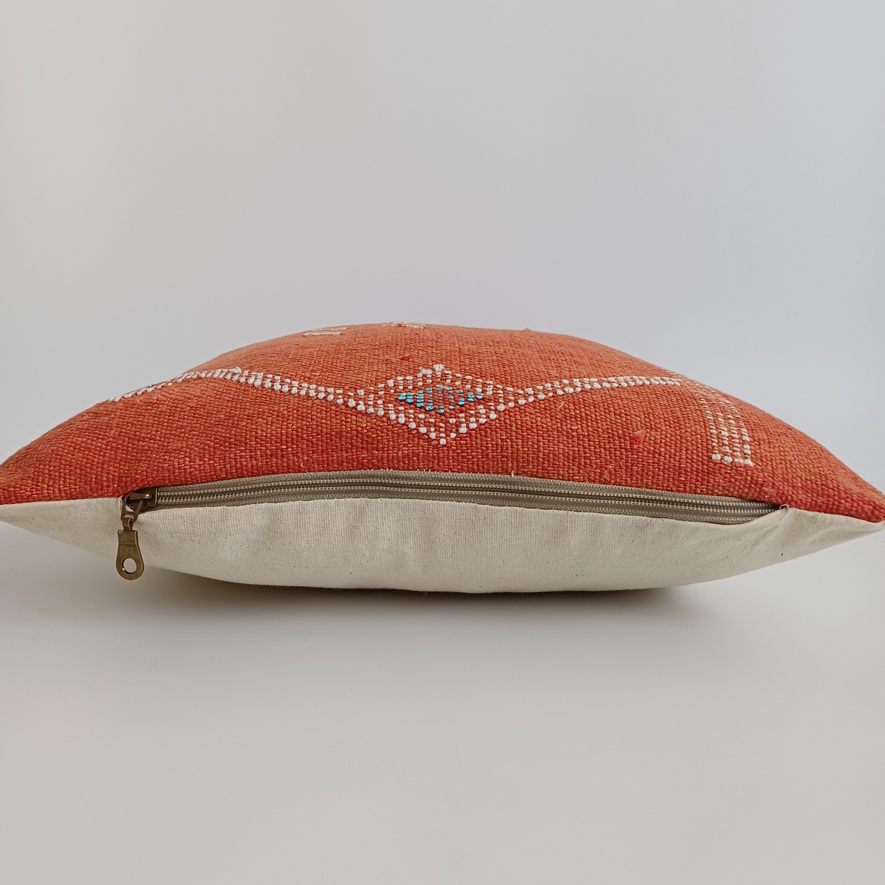 Moroccan Handmade Red Cactus Silk Cushion Cover 16''x16'' / 40x40 CM