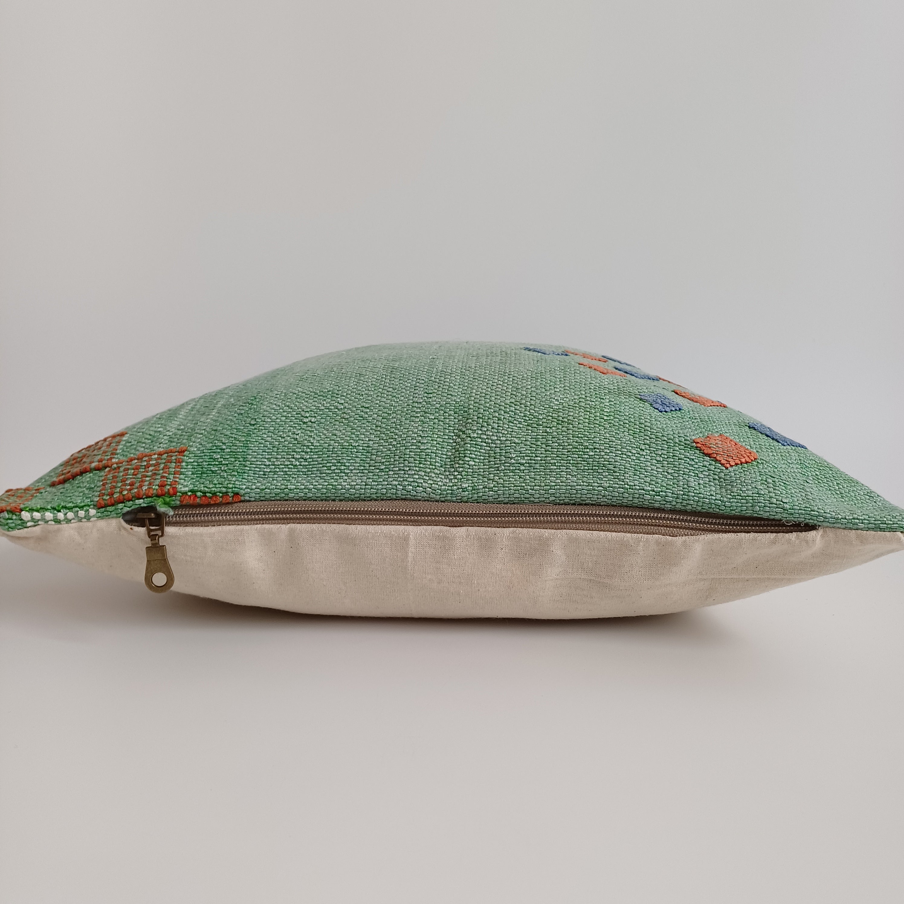 Moroccan Handmade Green Cactus Silk Cushion Cover 16''x16'' / 40x40 CM