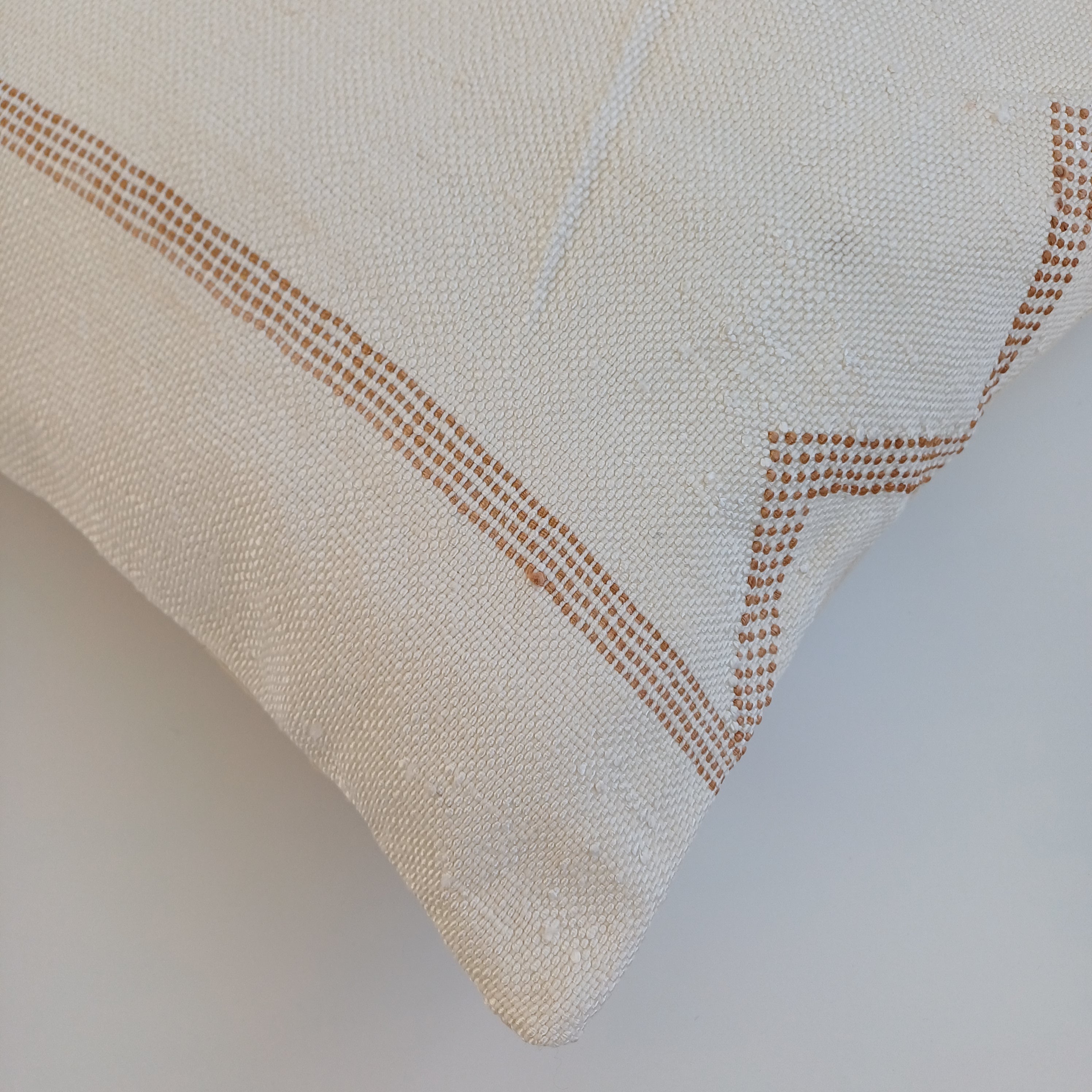 Moroccan Handmade White Cactus Silk Cushion Cover 16''x16'' / 40x40 CM