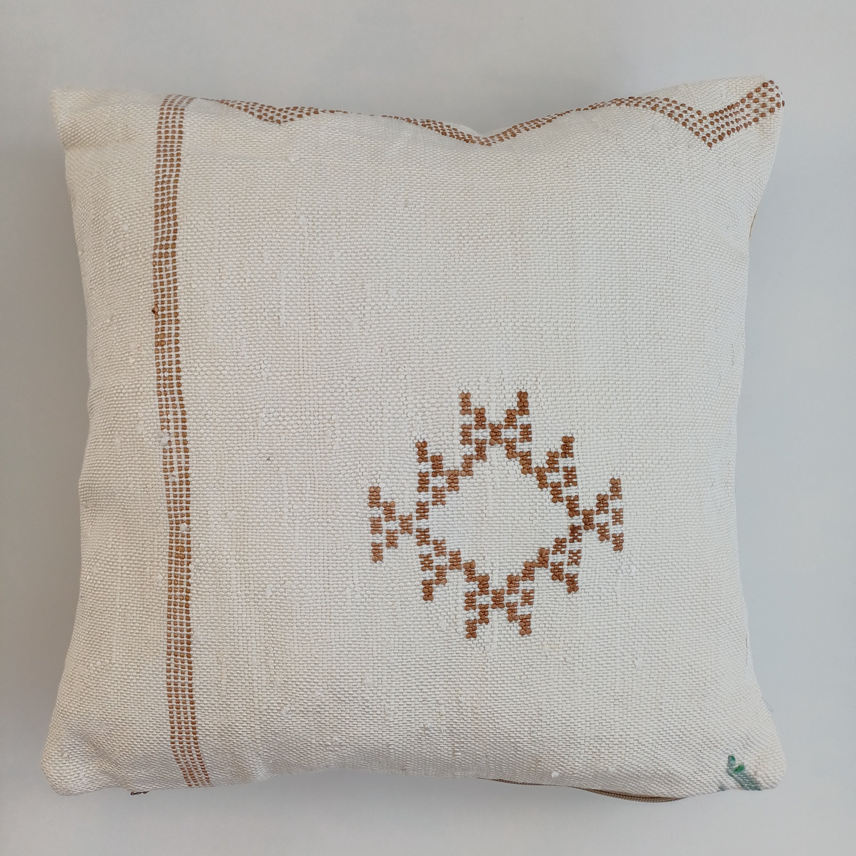 Moroccan Handmade White Cactus Silk Cushion Cover 16''x16'' / 40x40 CM
