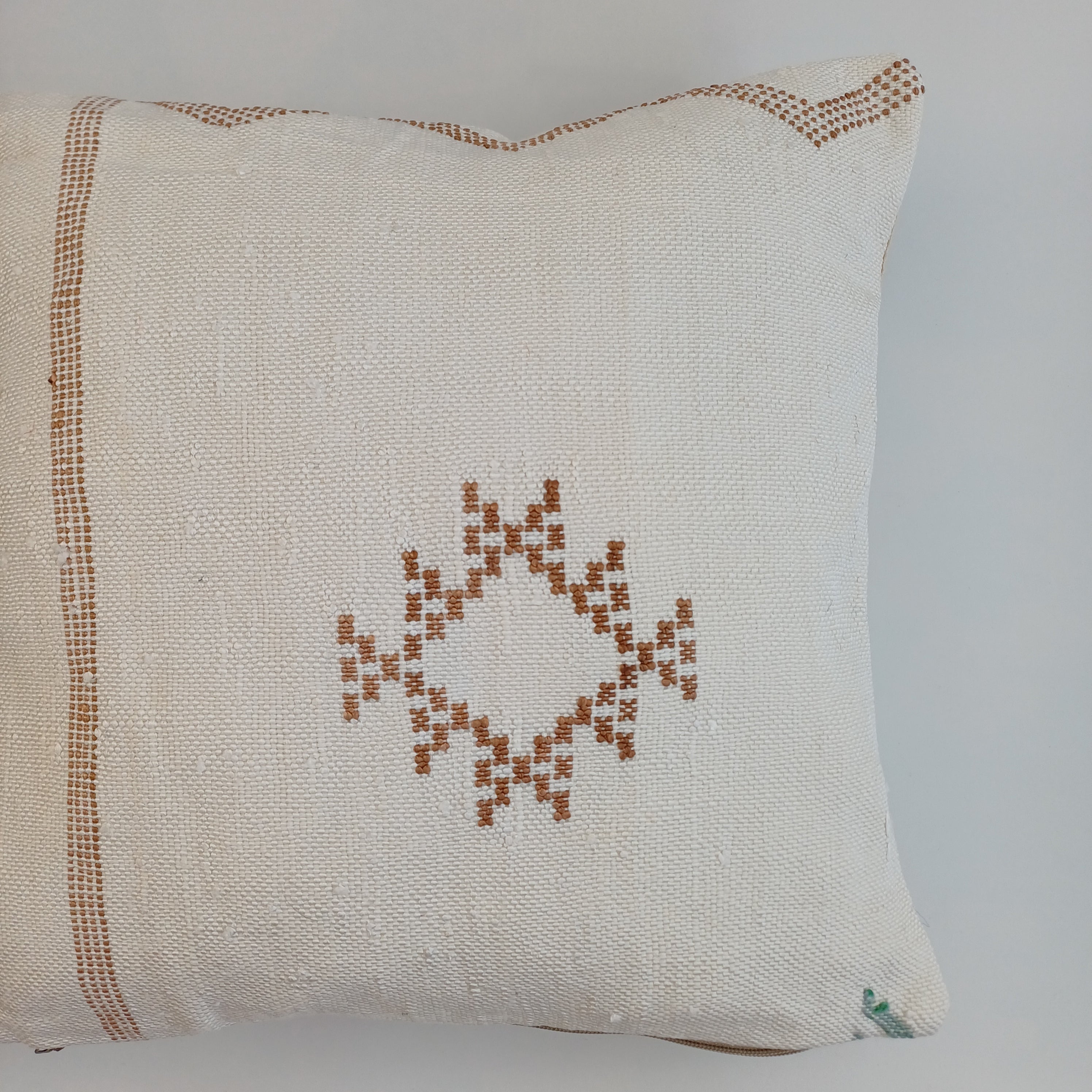 Moroccan Handmade White Cactus Silk Cushion Cover 16''x16'' / 40x40 CM
