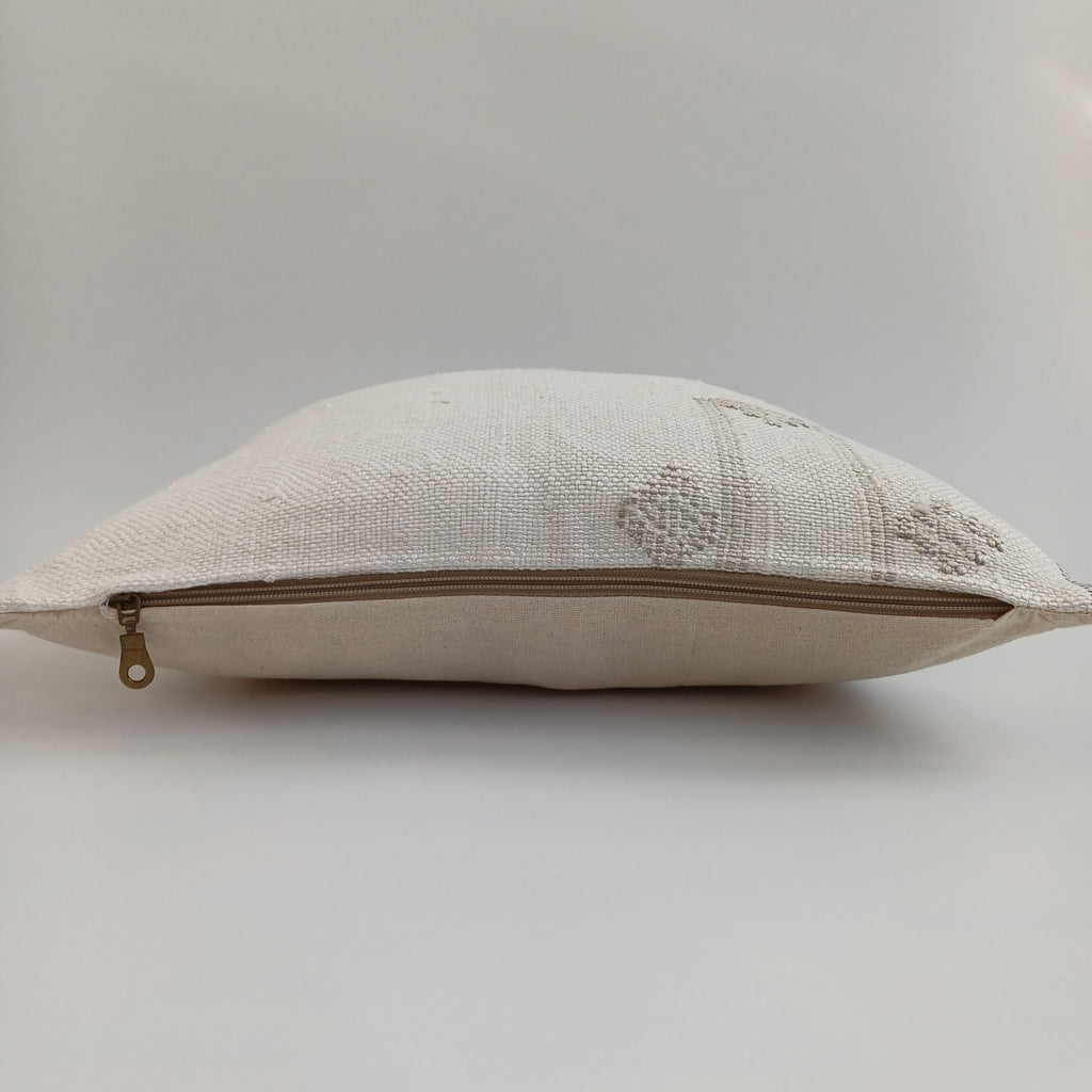 Moroccan Handmade White Cactus Silk Cushion Cover 16''x16'' / 40x40 CM